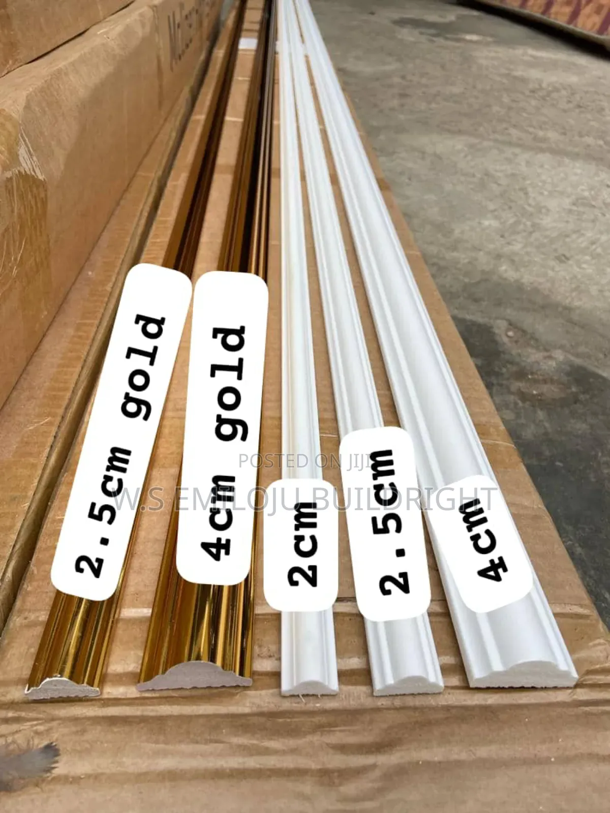 Plastic Wall Cornice