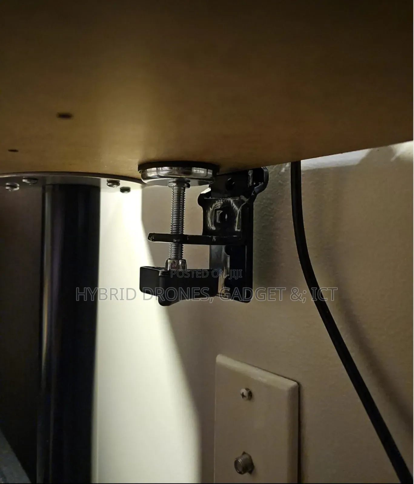 Single Monitor Desktop Arm Mount For Gamers With Forex Trd