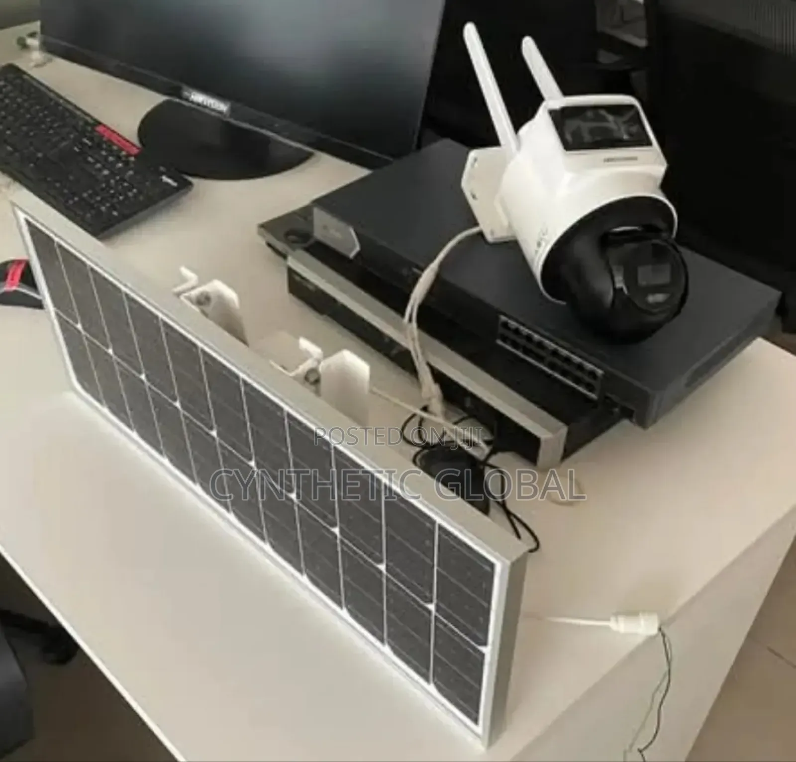 Hikvision 4mp Solar PTZ Camera Ds