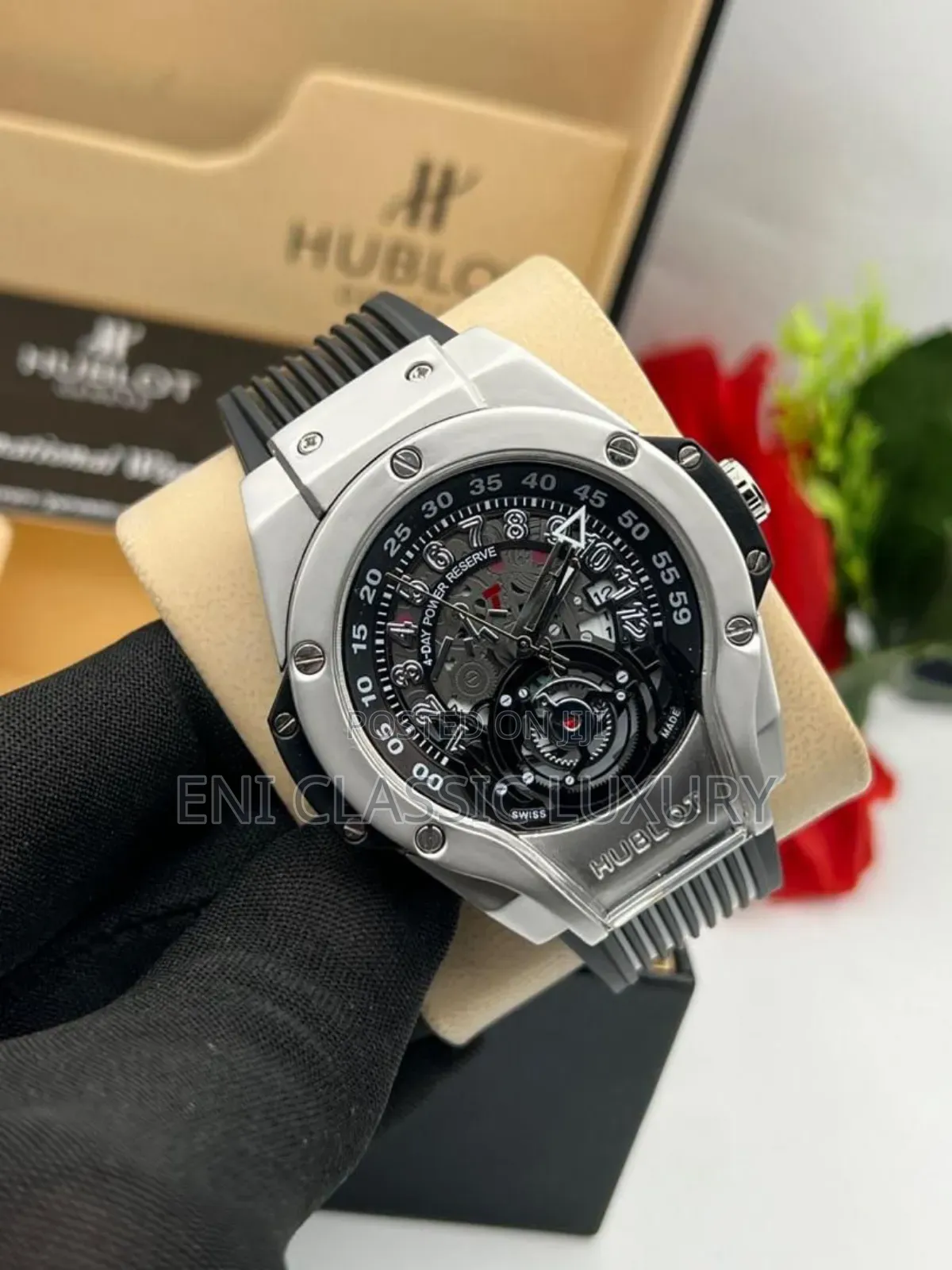 Original Luxury Men's Wristwatches Hublot Available In Store