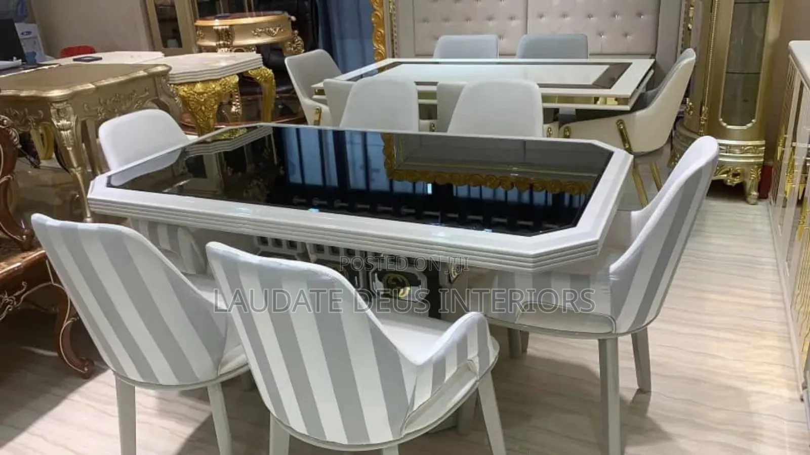 New Imported Exquisite 6 Sitters Glass Top Dining Table