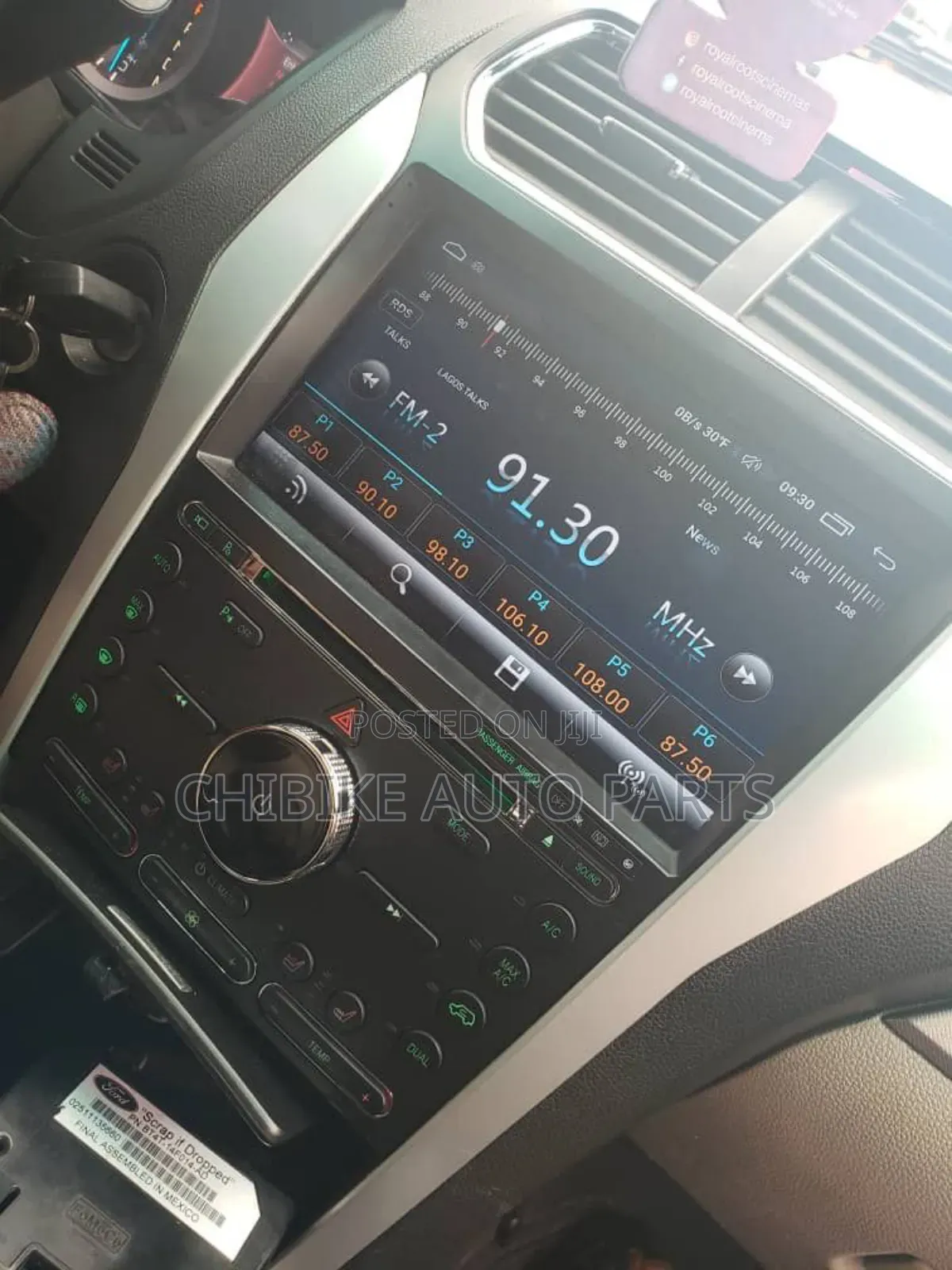 Ford Explorer Half Android