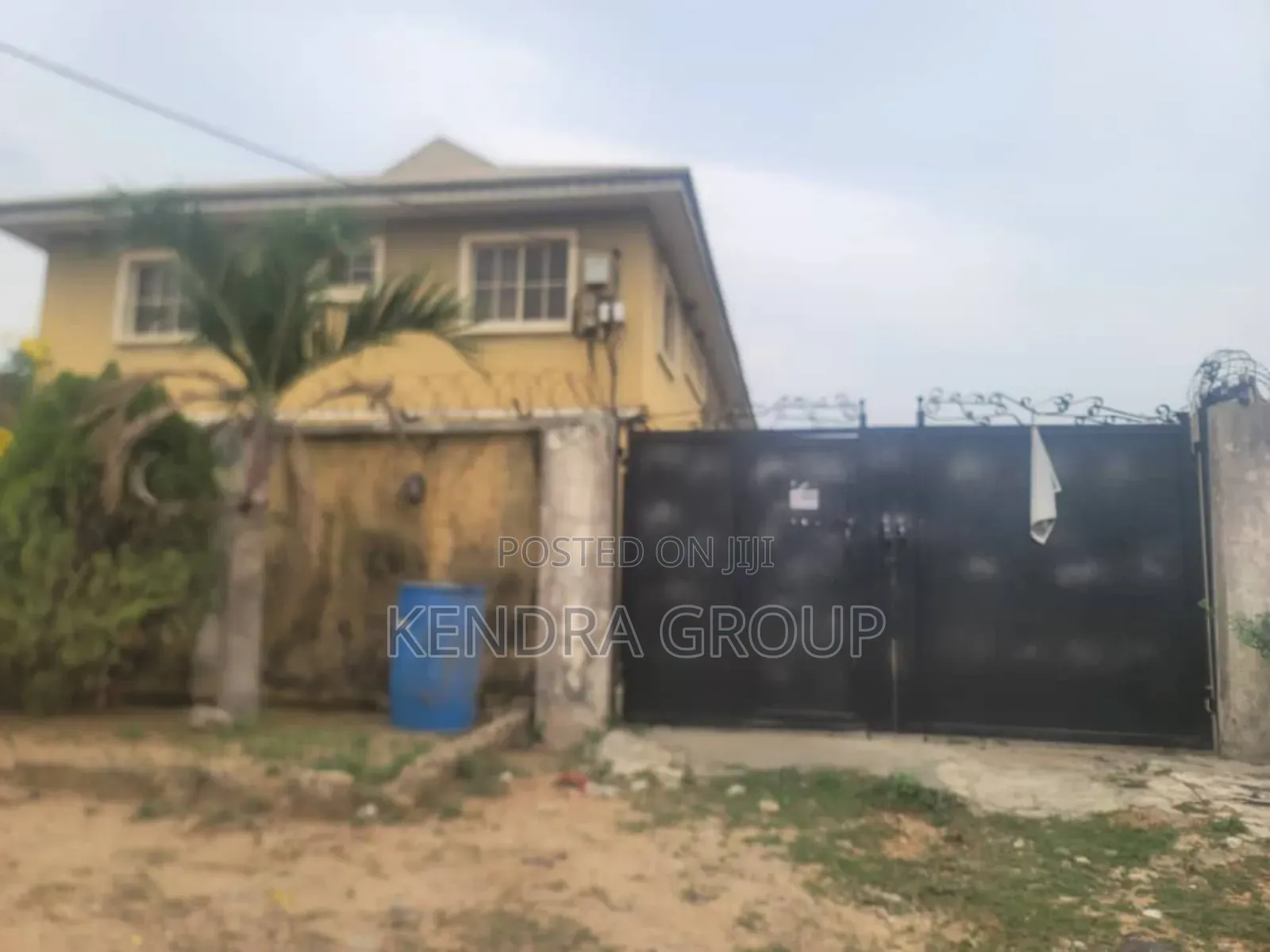 3bdrm Block of Flats in Ebute for sale
