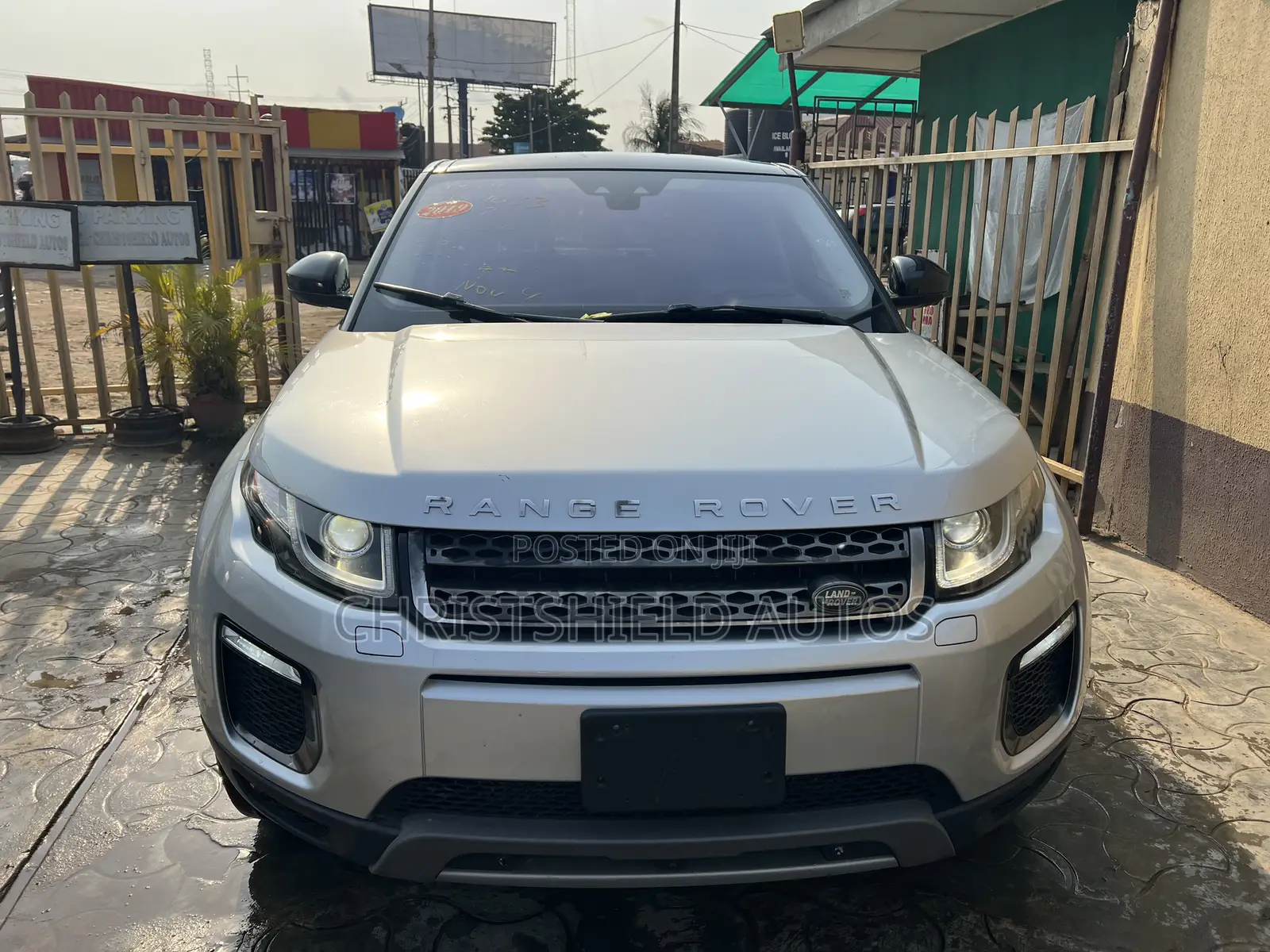 Land Rover Range Rover Evoque SE Premium 4x4 2017 Silver
