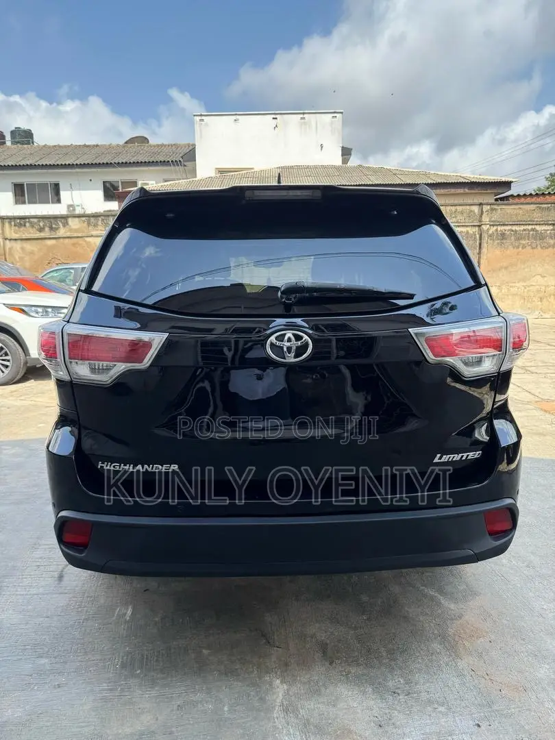 Toyota Highlander Limited Platinum V6 4x4 (3.5L 6cyl 6A) 2016 Black