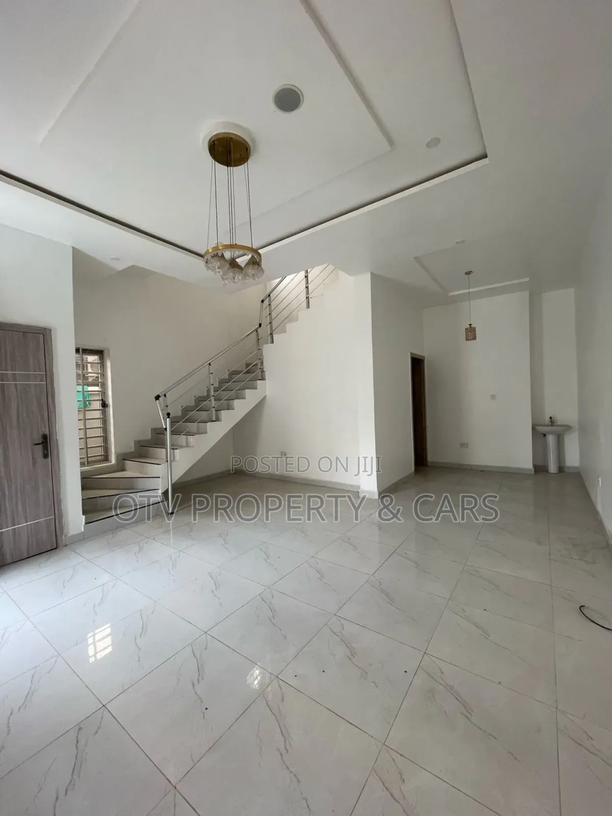 Furnished 4bdrm Townhouse/Terrace in Ikate for sale