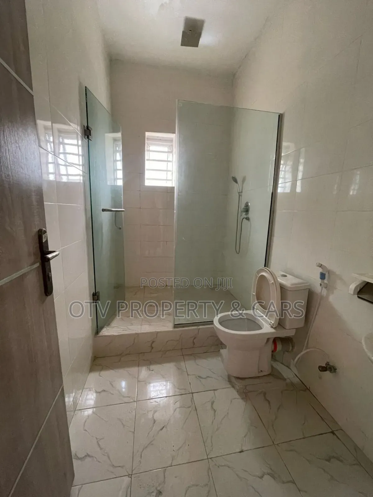 Furnished 4bdrm Townhouse/Terrace in Ikate for sale