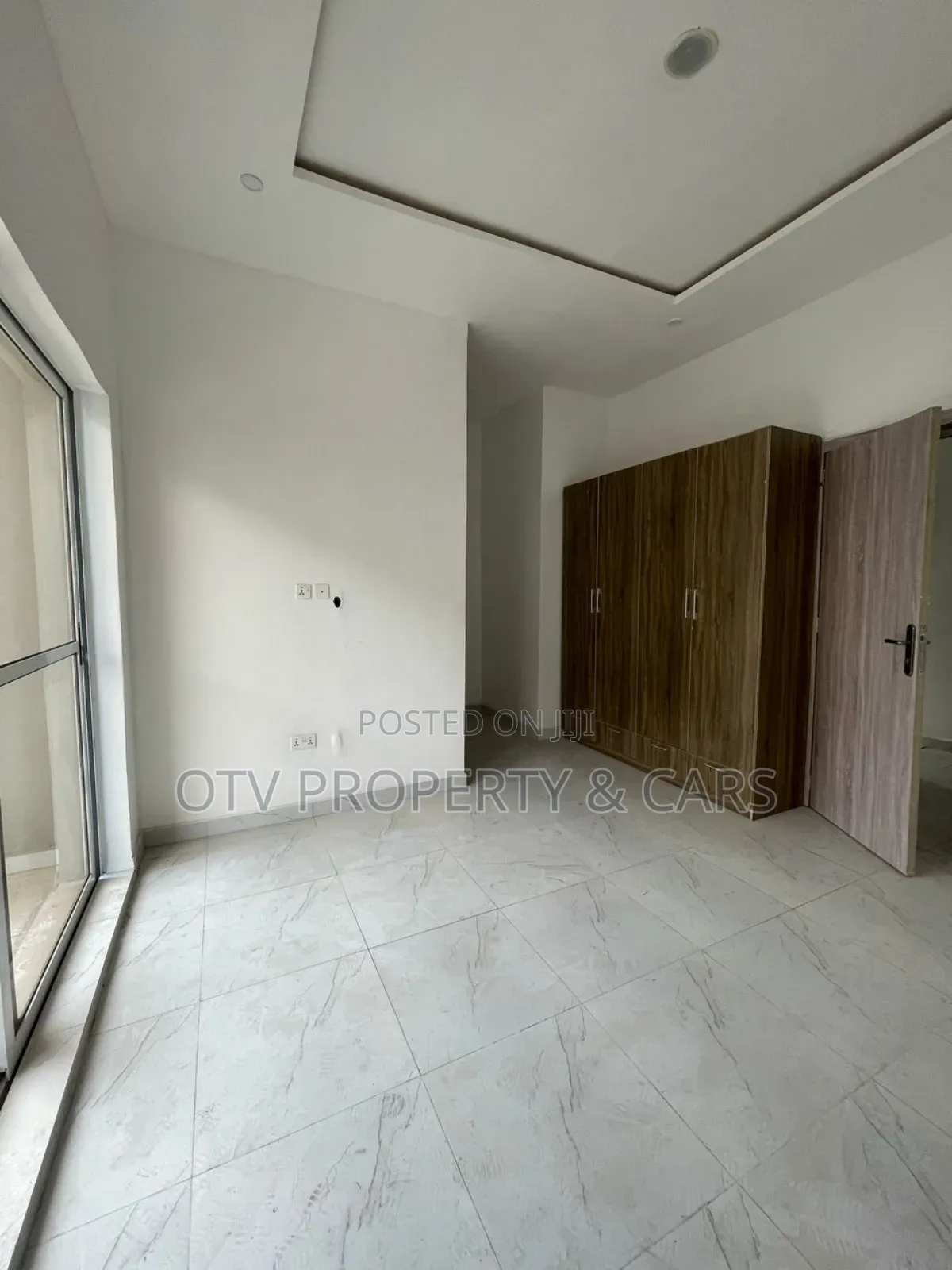 Furnished 4bdrm Townhouse/Terrace in Ikate for sale