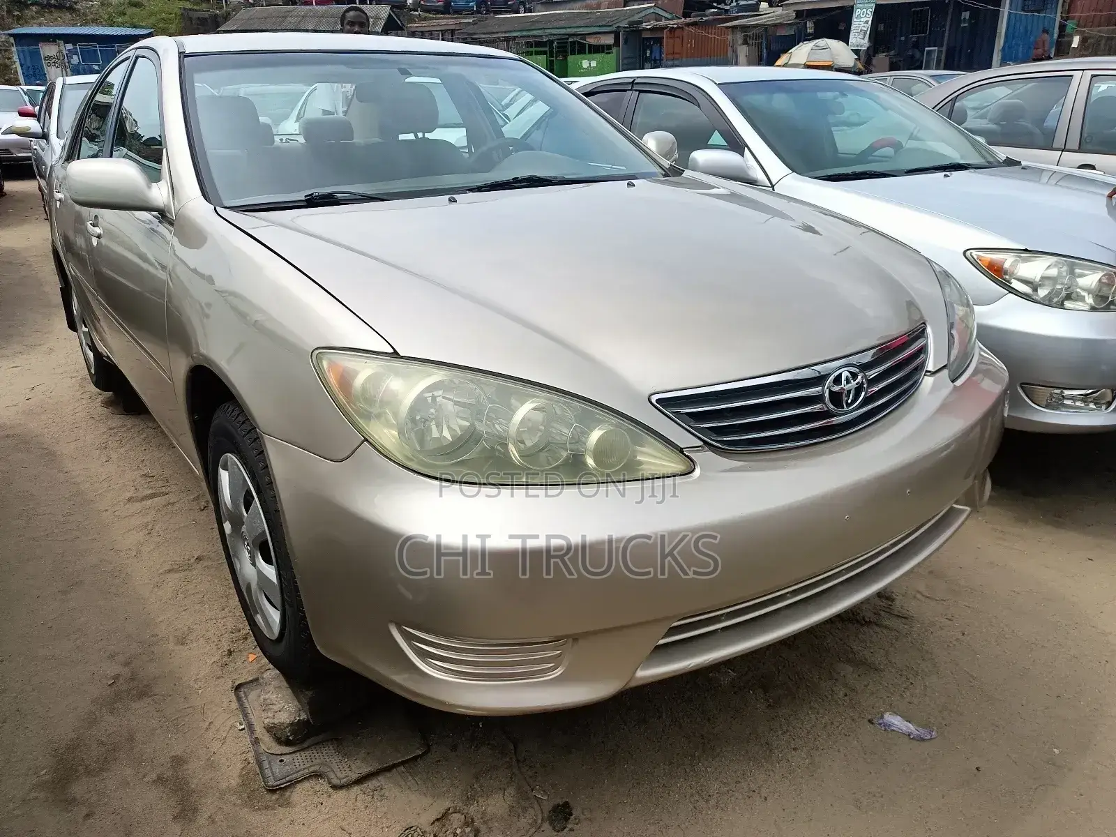 Toyota Camry LE V6 4dr Sedan (3.0L 6cyl 5A) 2005