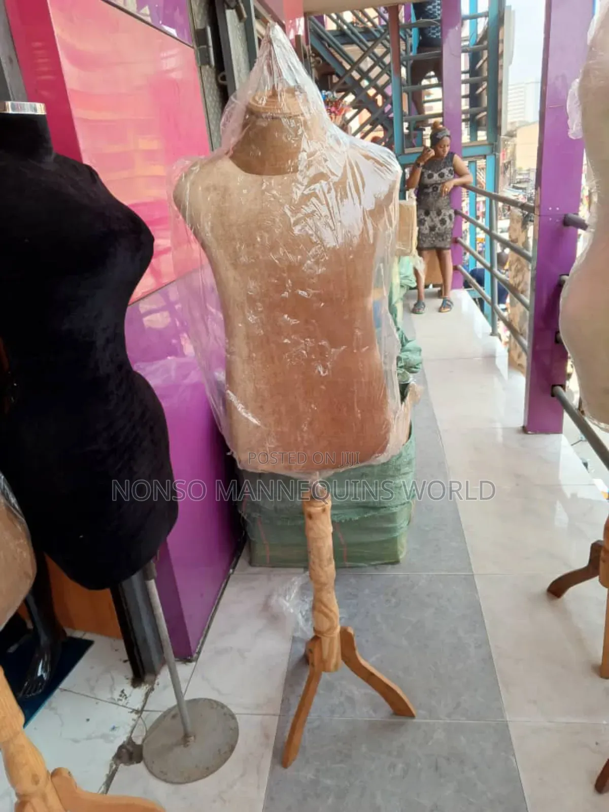 Male Wooden Head And Wooden Leg Naija Made Bodyform