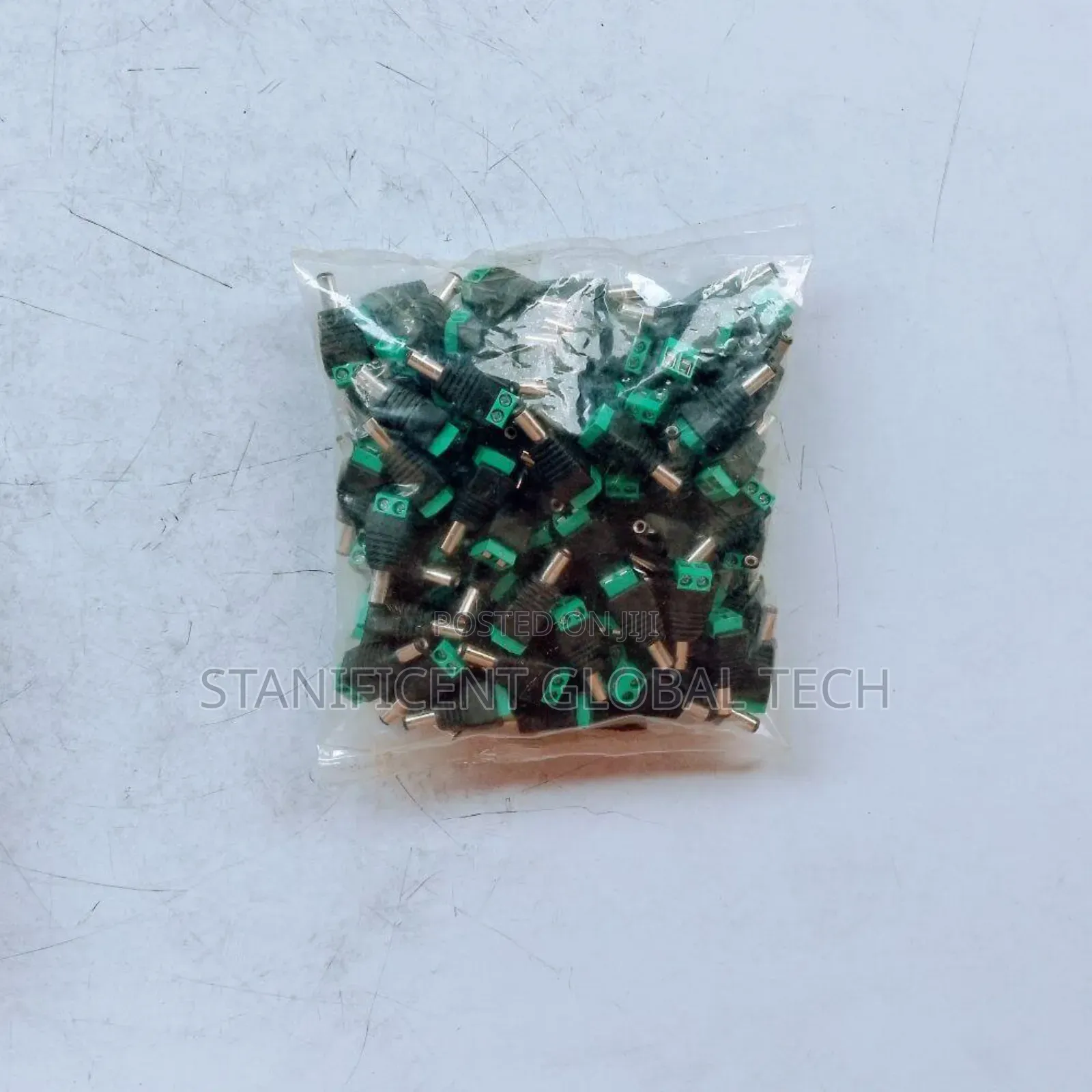 Packet of Standard Male Power Connector