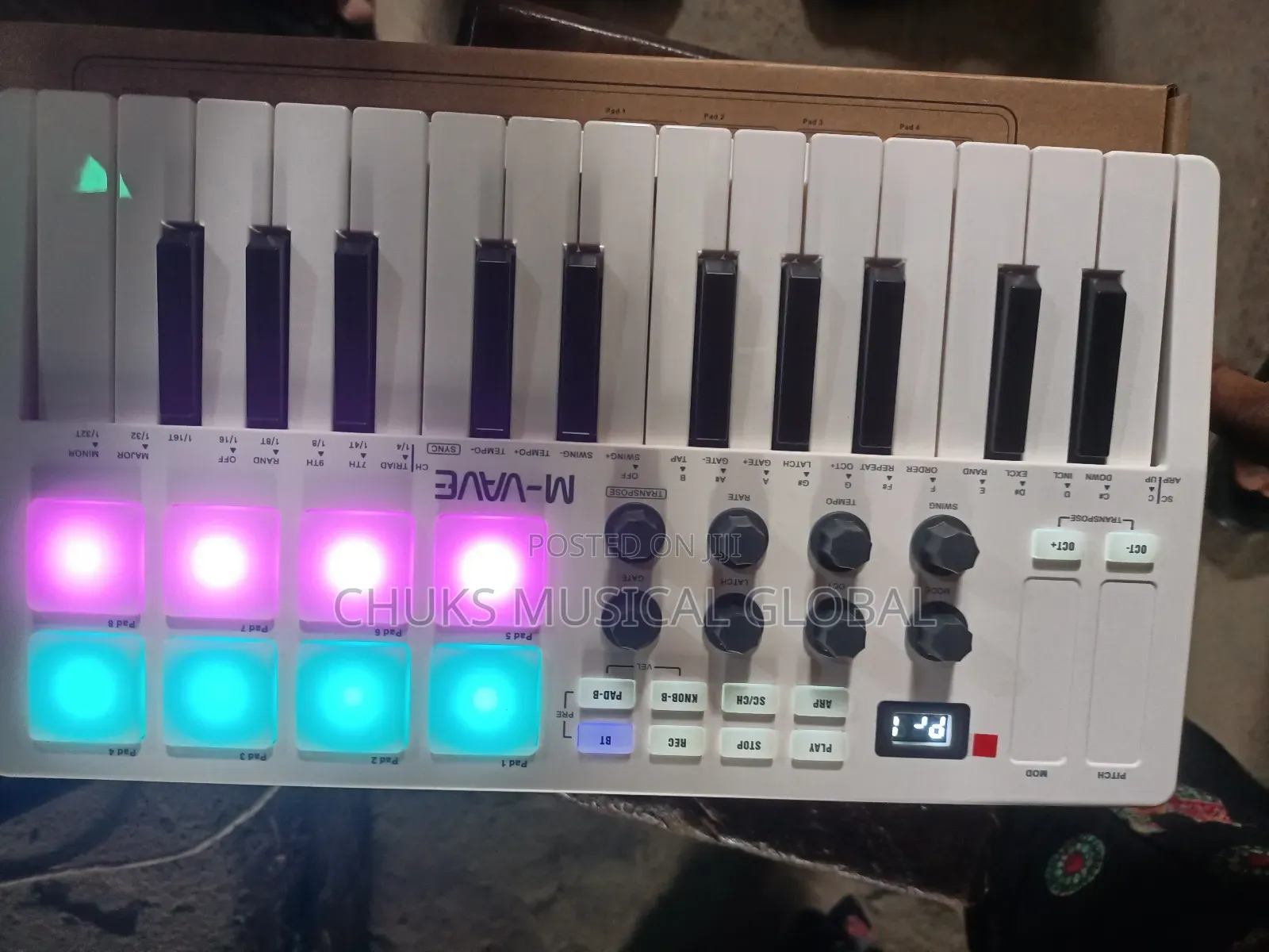 M- Vave 25 Keyboard