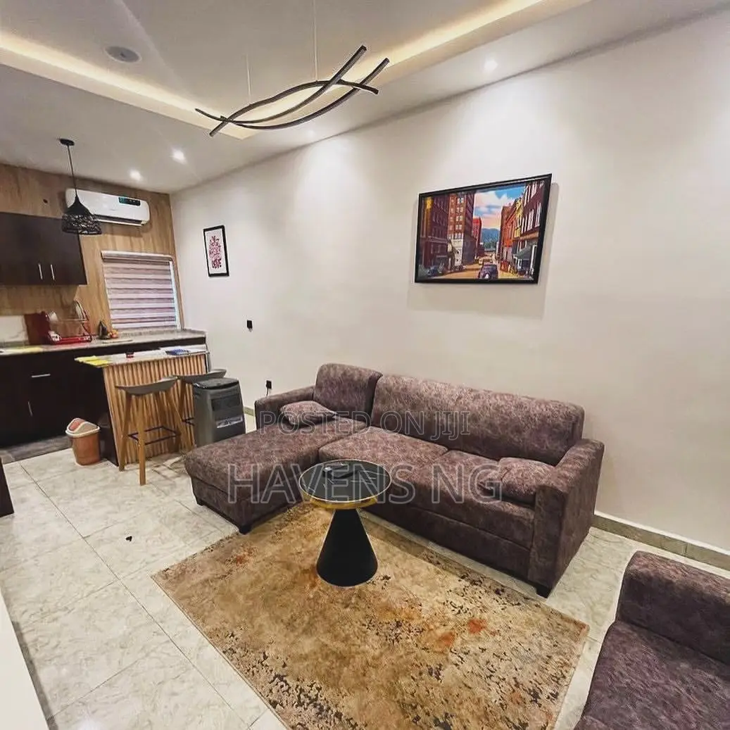 Serviced One Bedroom Apartment
