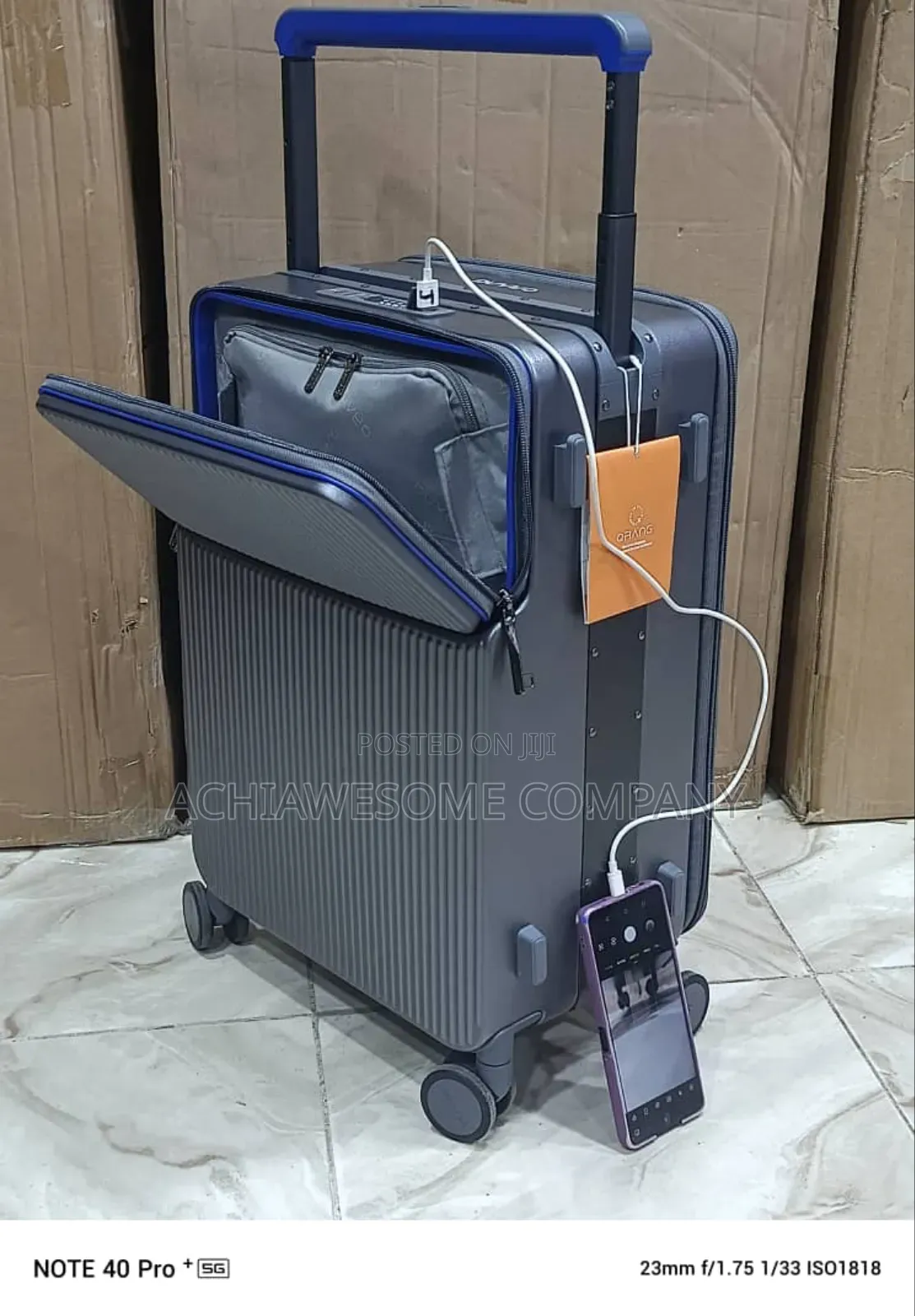 Wide Polo Celebrity Box, Wit Usb Cord and Tsa Lock. 20" Size