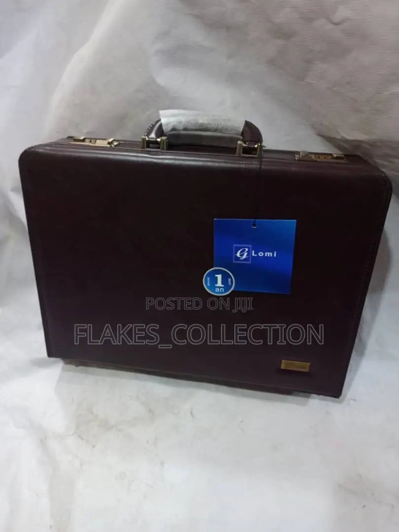 Lomi Briefcase