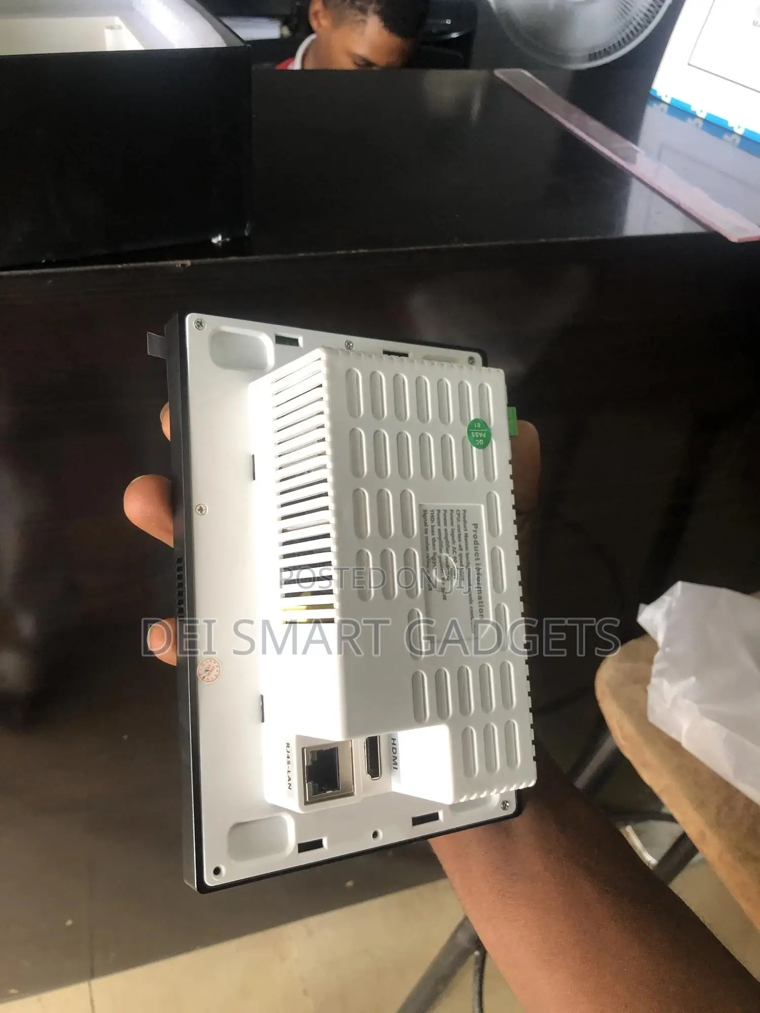 8inch Tundra Wall Amplifier