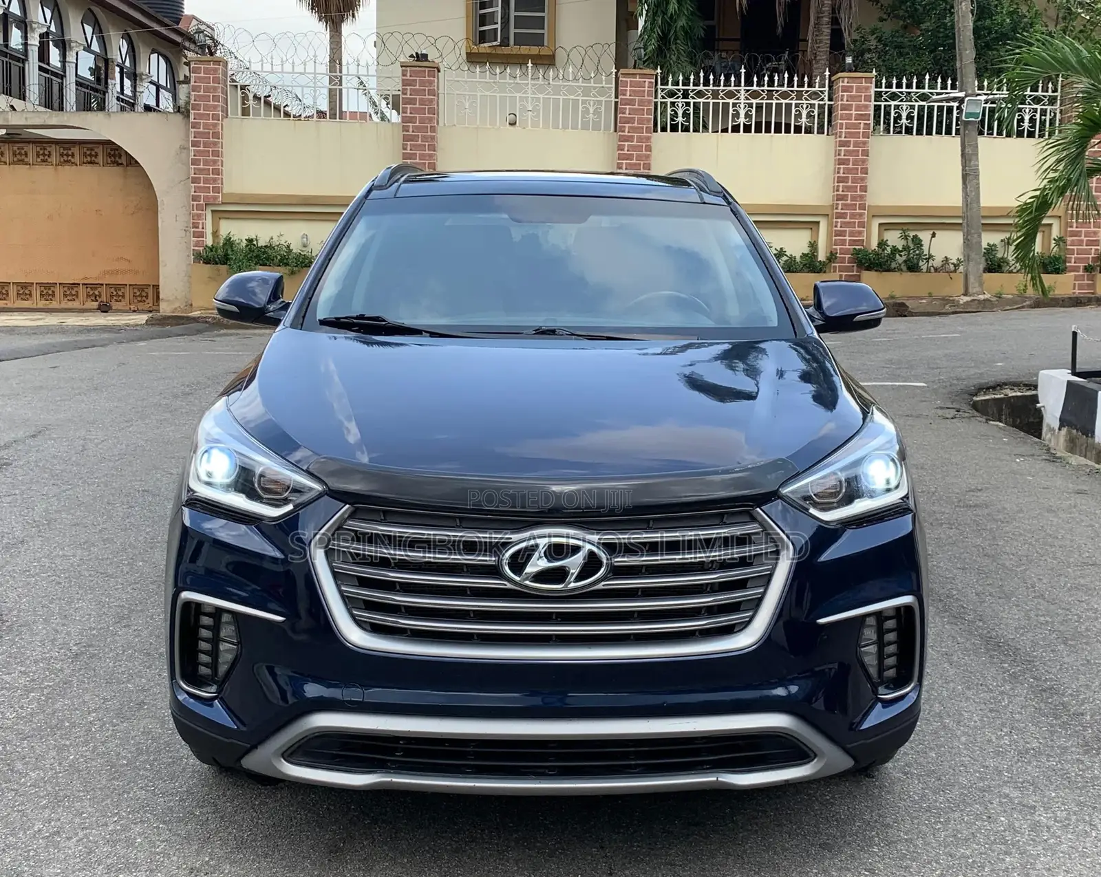 Hyundai Santa Fe Limited AWD 2017 Blue