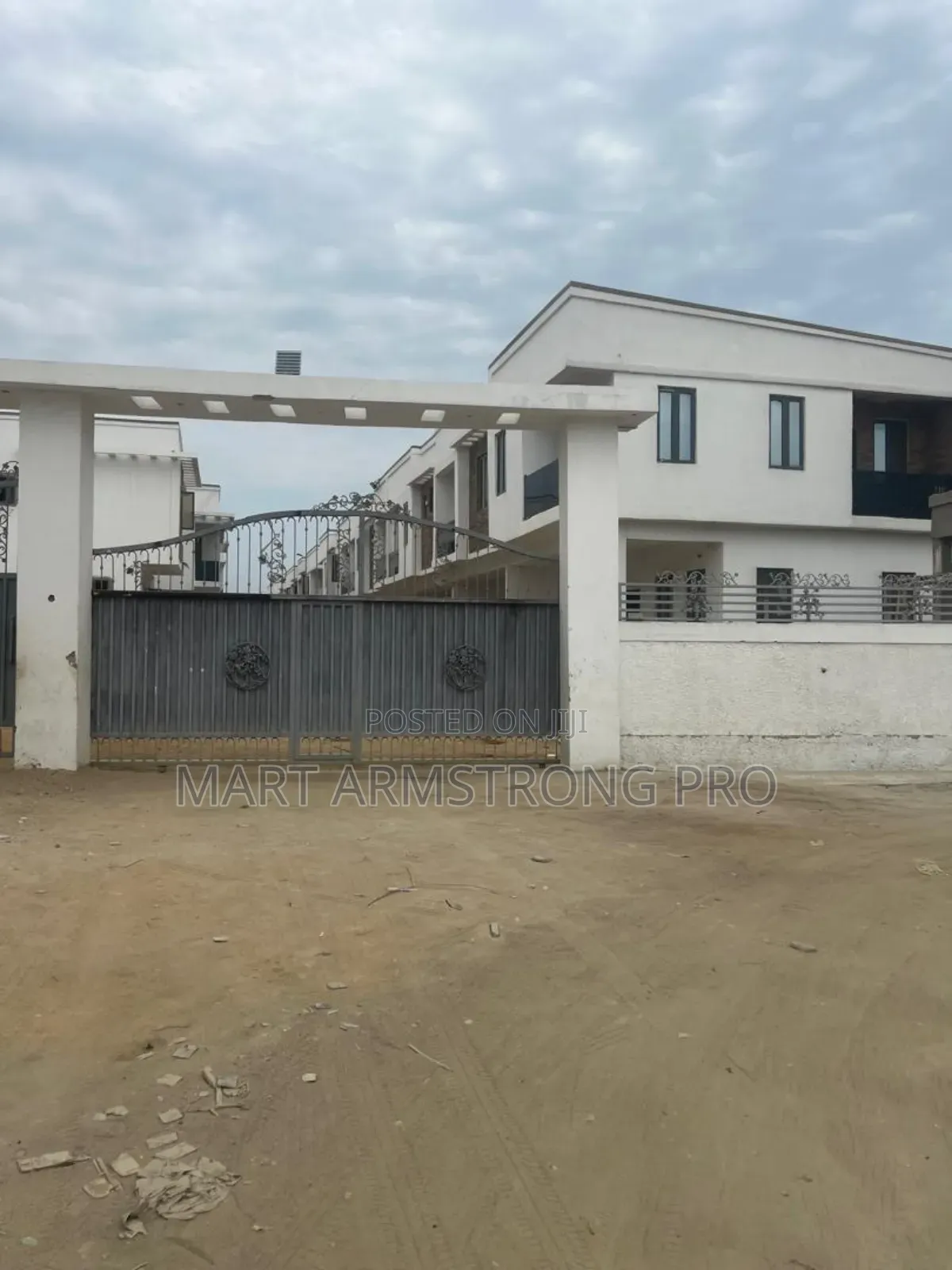 Furnished 4bdrm Duplex in Romax Estate for sale