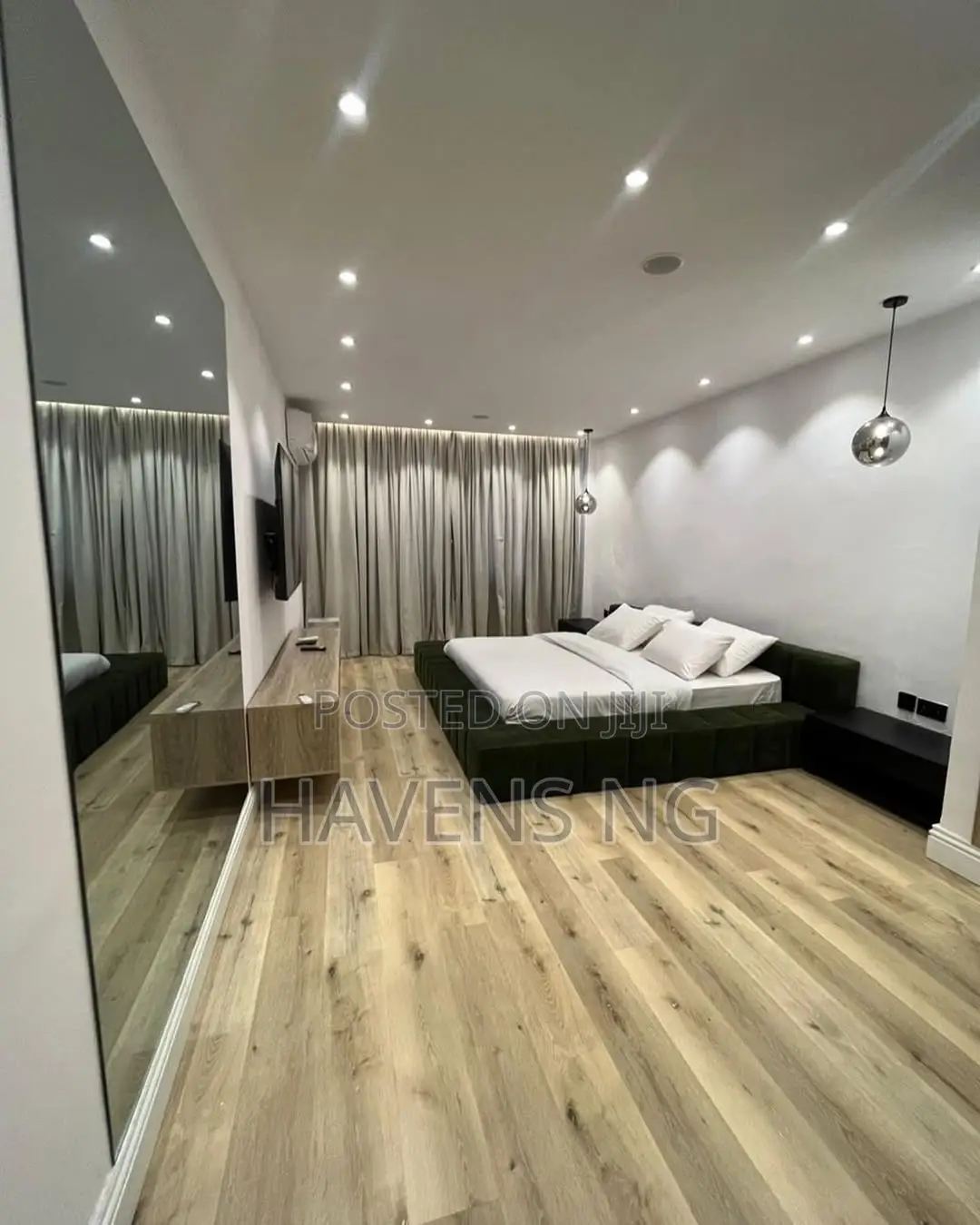 Luxury 2-Bedroom Waterfront Condo With Private Cinema