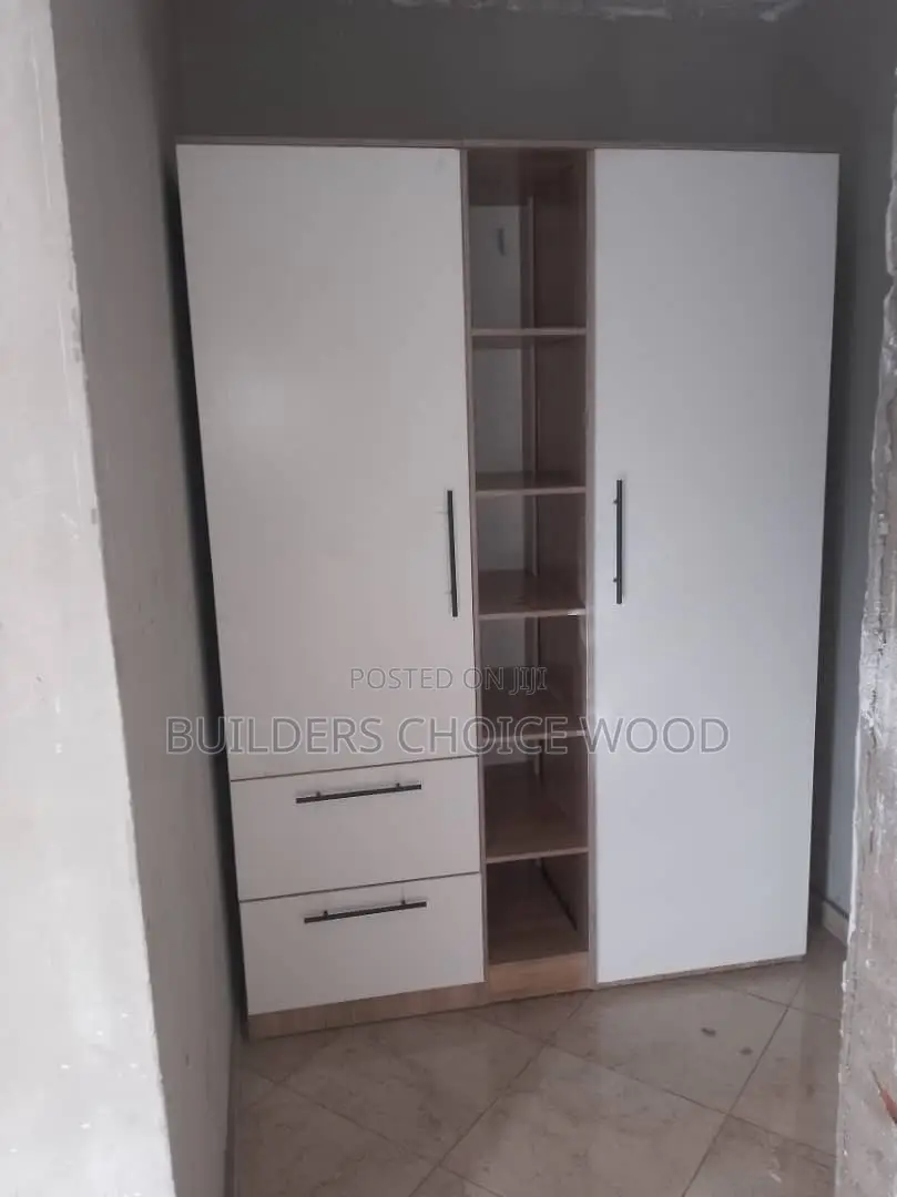 Wardrobe With Drawers