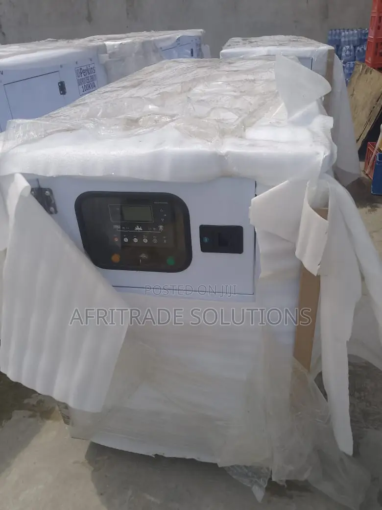 Strong Soundproof 45kva Perkins Diesel Generator