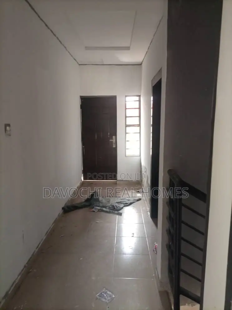2bdrm Duplex in Oakland Estate,, Sangotedo for rent