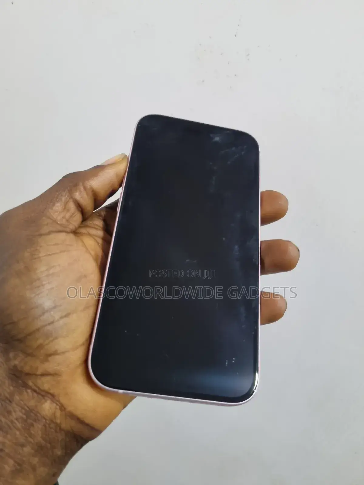 New Apple iPhone 15 128 GB Pink