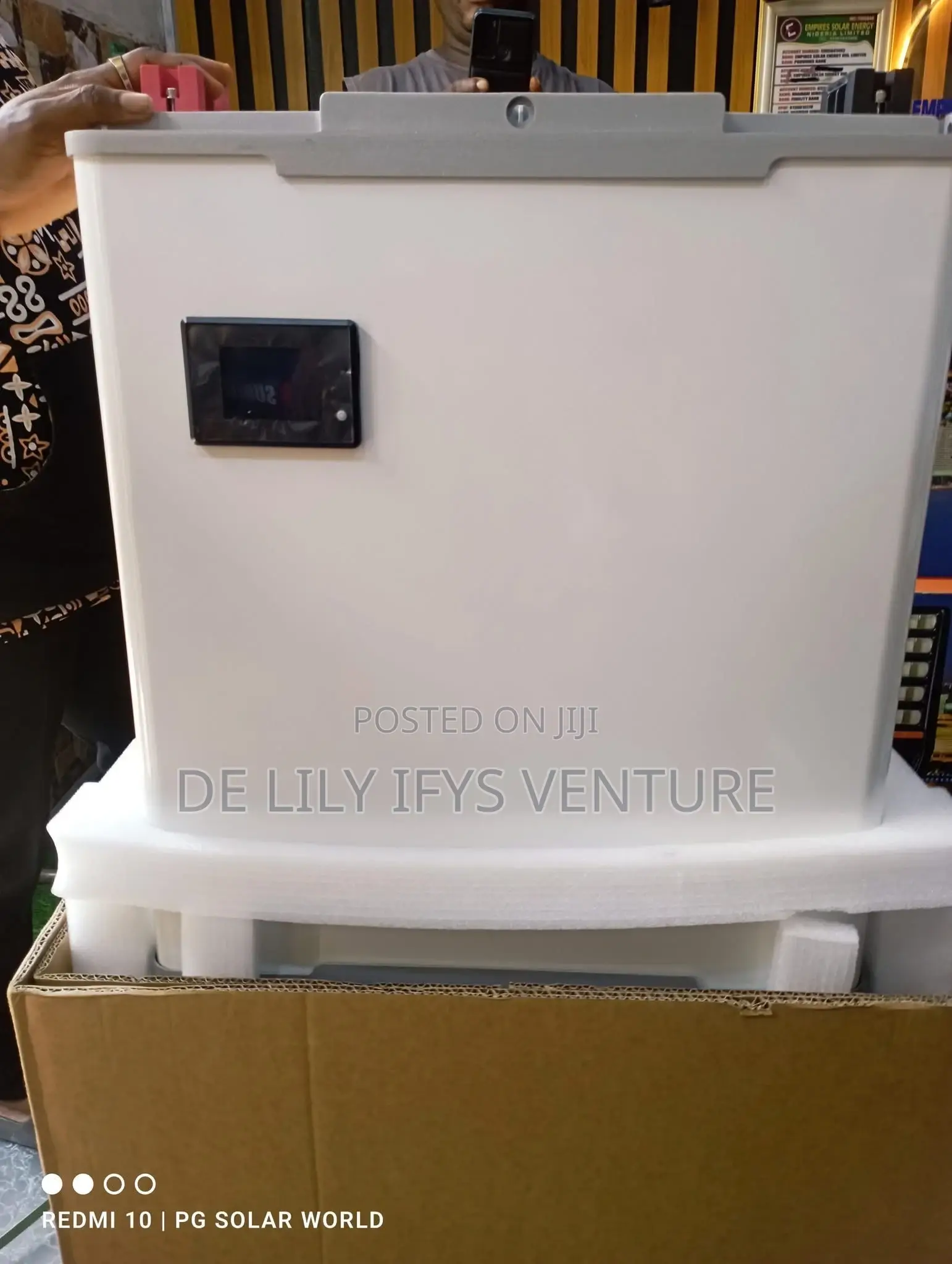 Blue Carbon Lithium Battery 15kwh 51.2v With BMS
