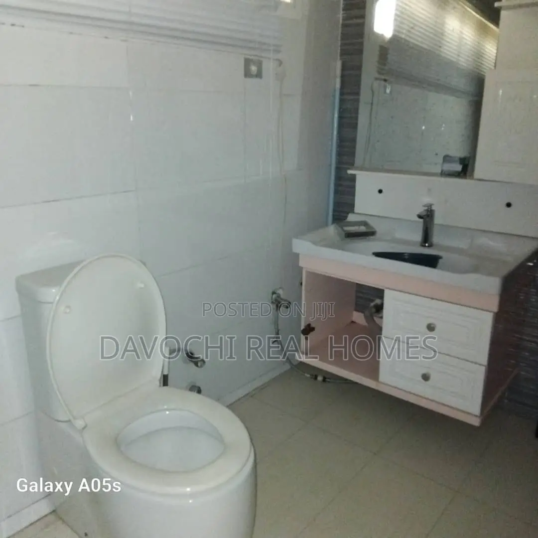 Furnished 4bdrm Duplex in Paradise Estate, for rent