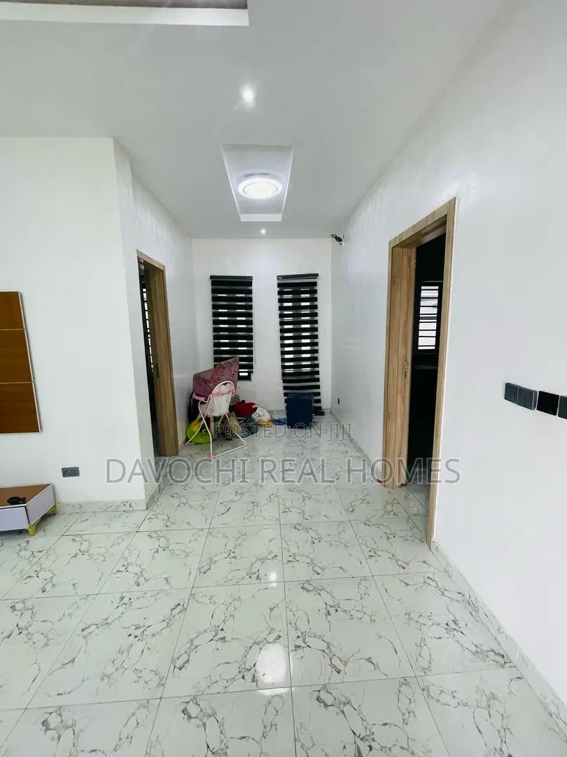 4bdrm Duplex in Orchid Road, Lekki Phase 2 for rent