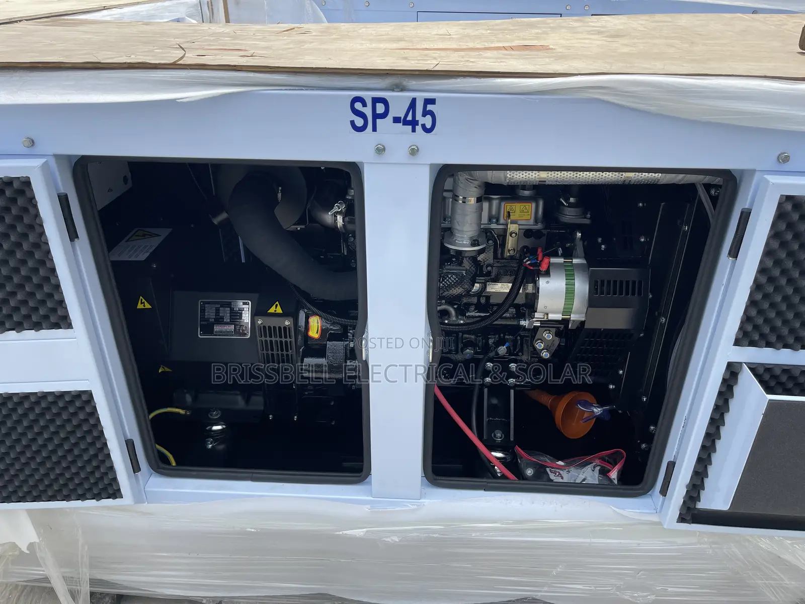 Quality England Perkins Soundproof Diesel Generator 45kva,