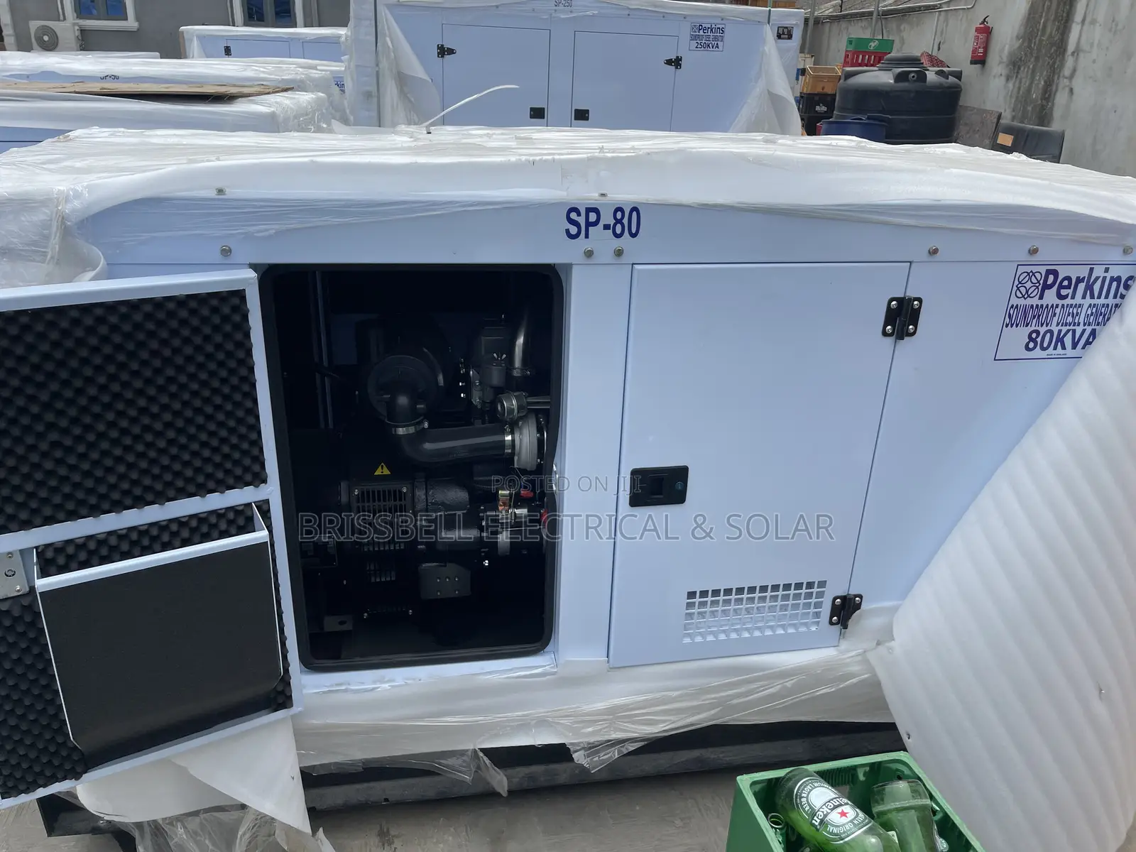 Quality England Perkins Soundproof Diesel Generator 80kva