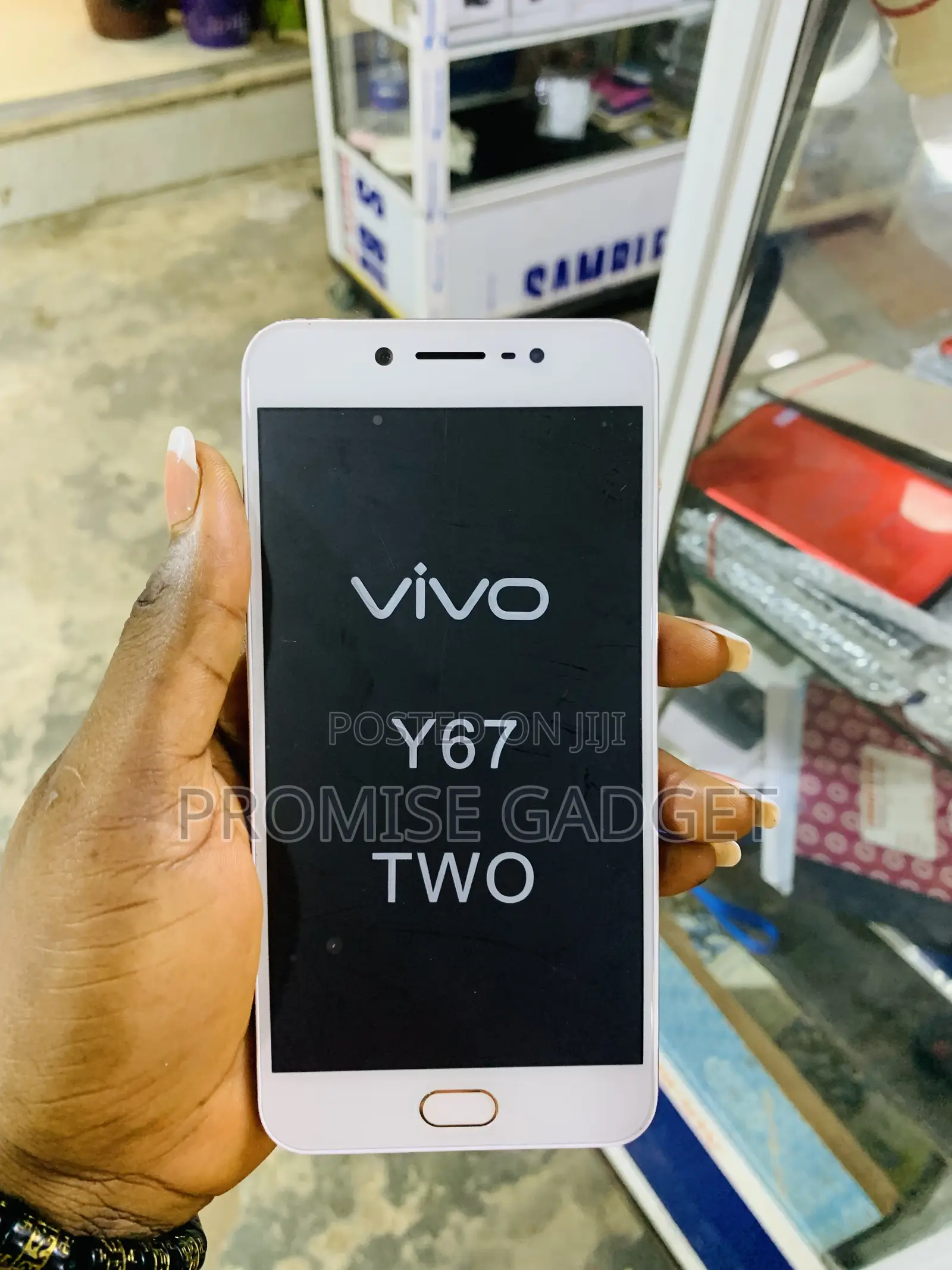 Vivo Y67 32 GB Gold