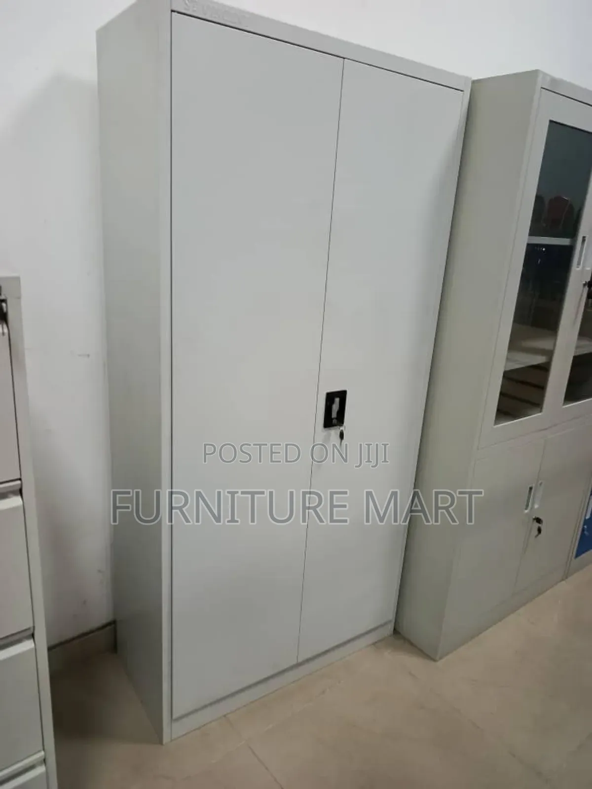 Full Height File Cabinet/Metal Cupboard