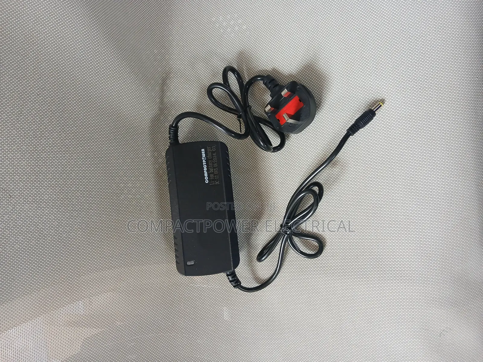 12.6v 3a Smart Lithium Ion Charger