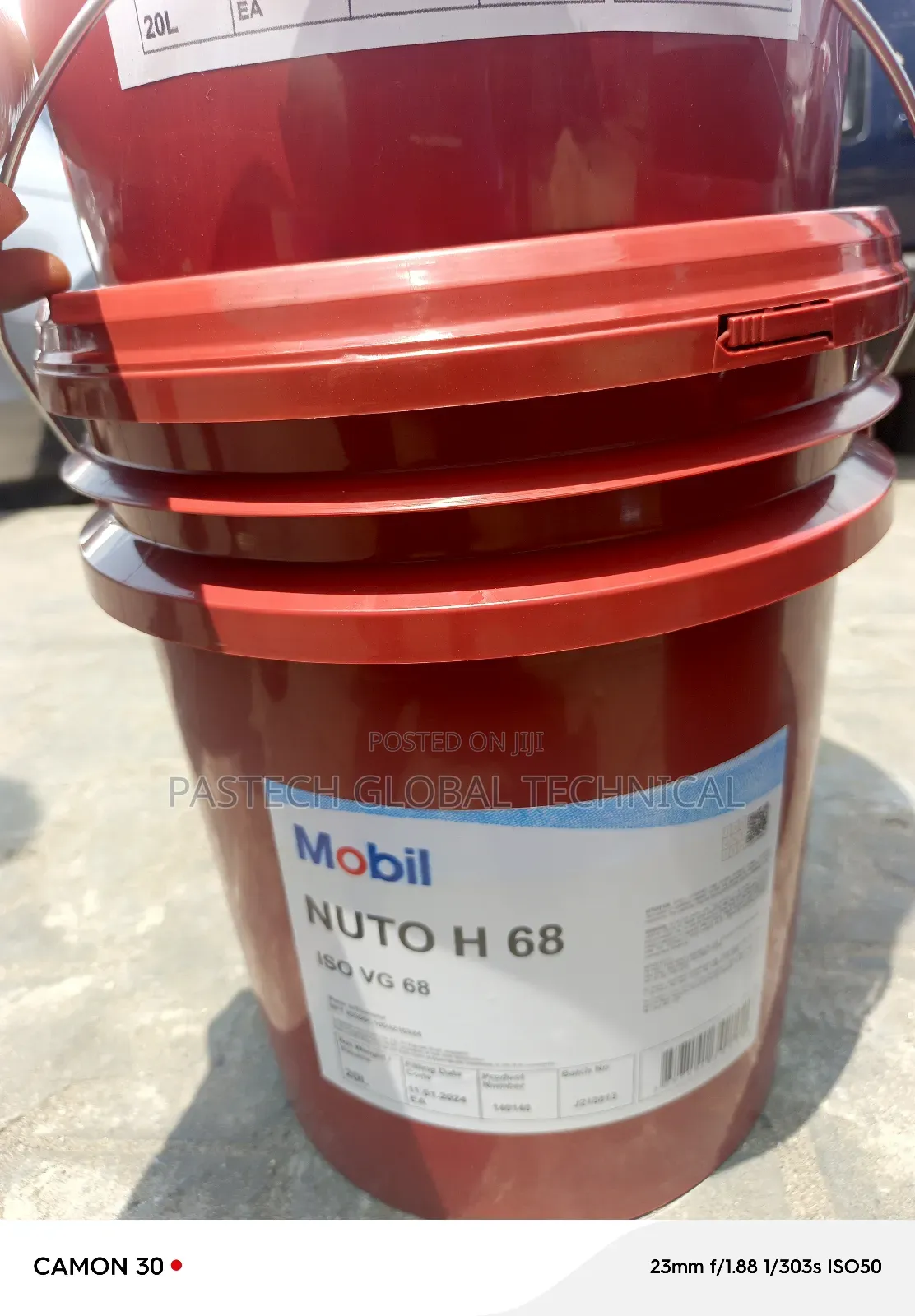 Mobil Nuto H 68