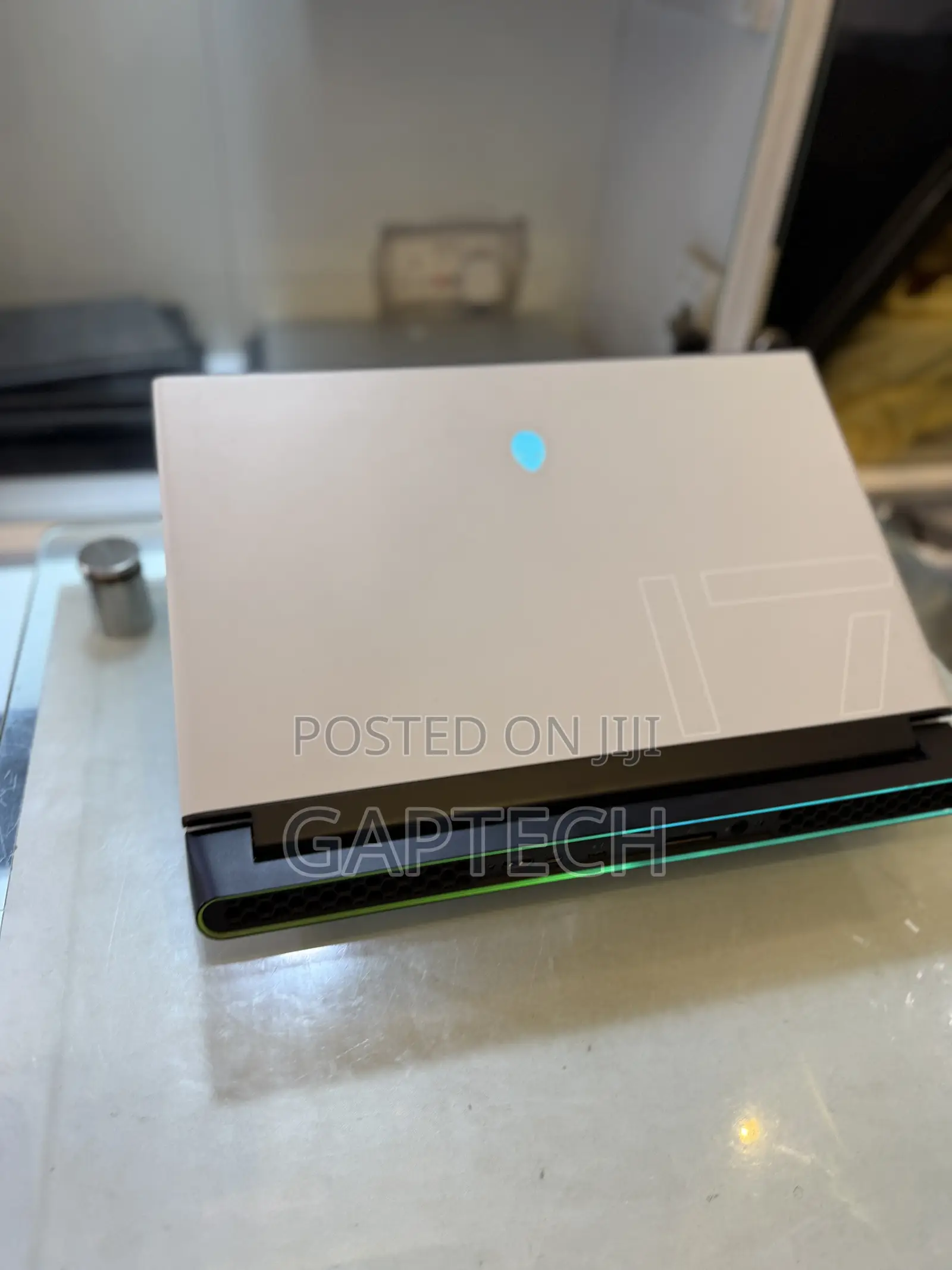 Laptop Dell Alienware M17 R3 16GB Intel Core I7 SSD 1T
