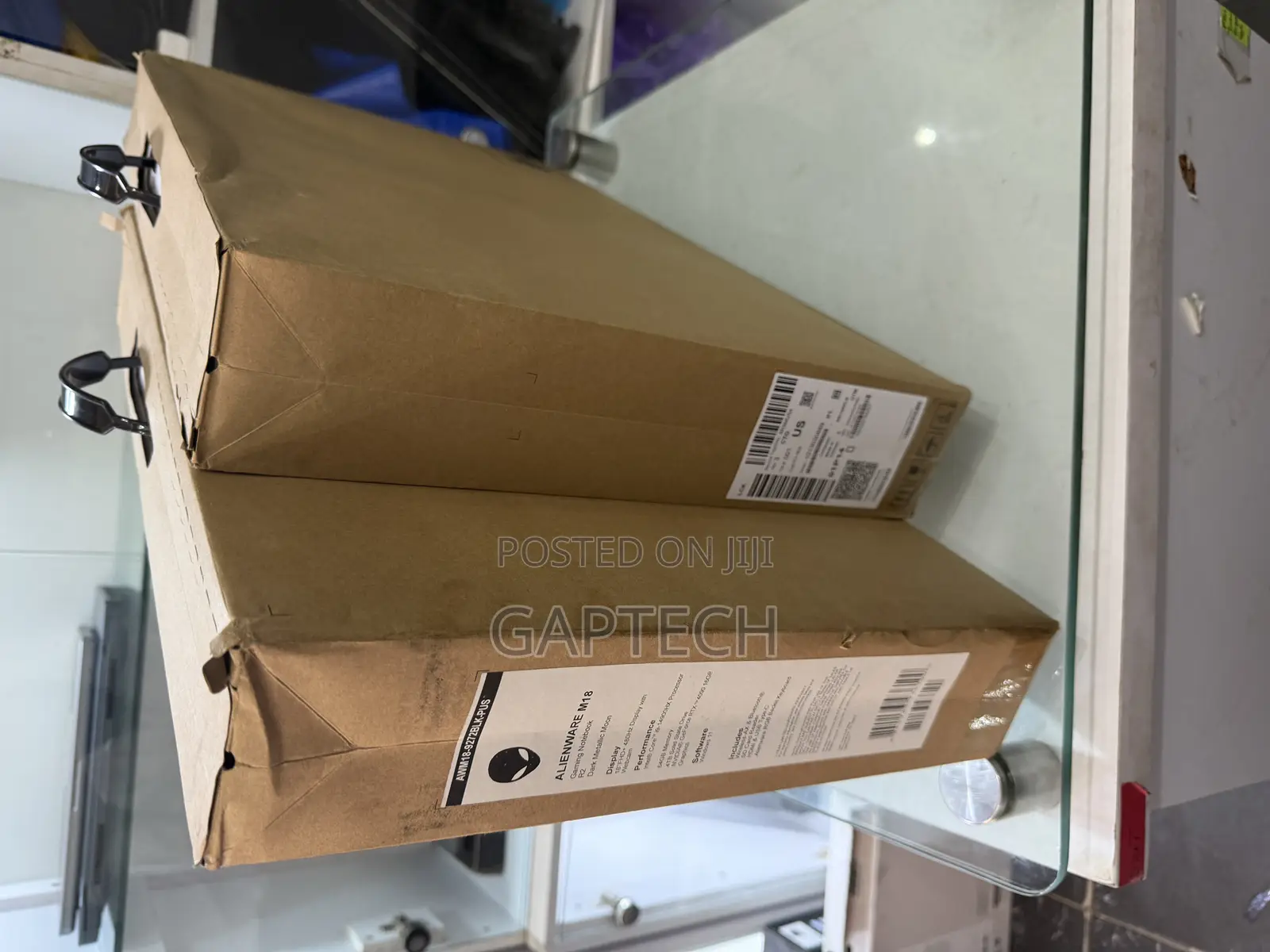New Laptop Dell Alienware M18 R2 64GB Intel Core i9 SSD 4T