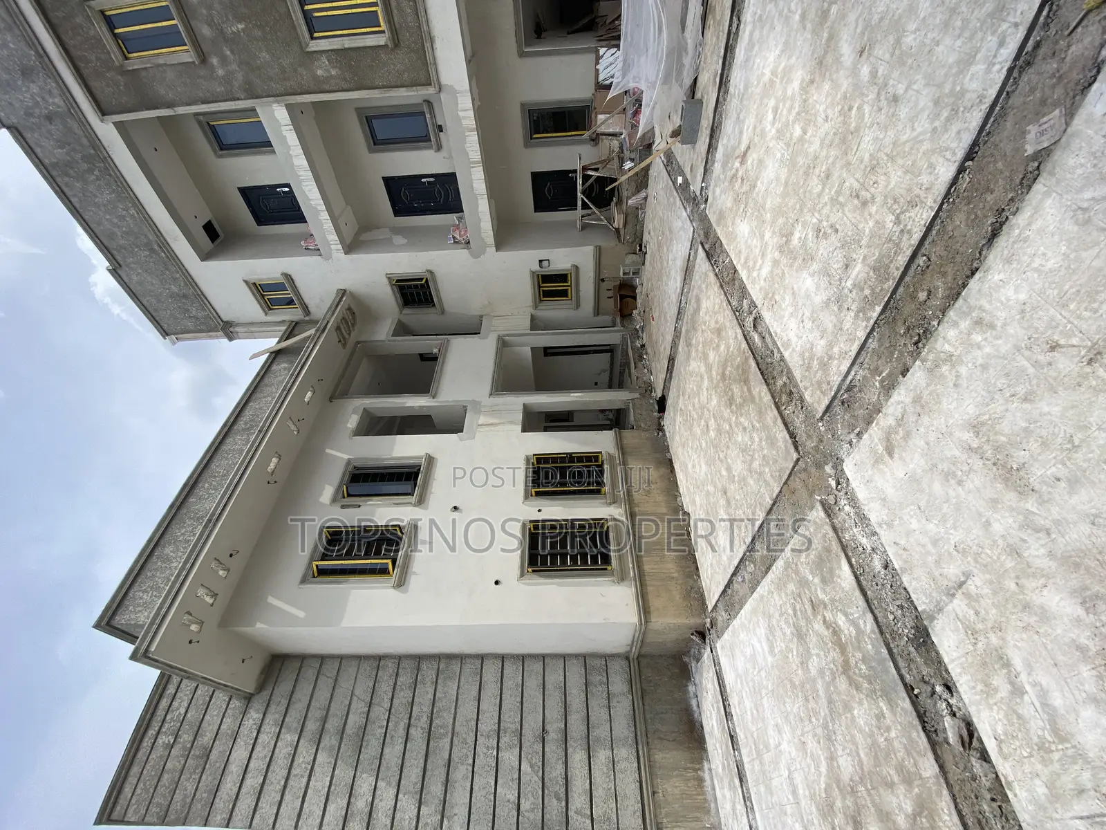 1bdrm Block of Flats in Dawaki for rent