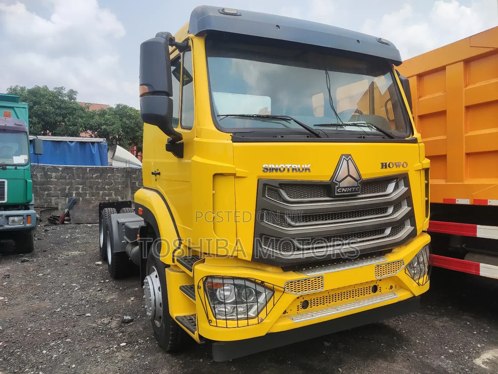 Howo Sinotruk 371 Tractor Head 2019 Yellow