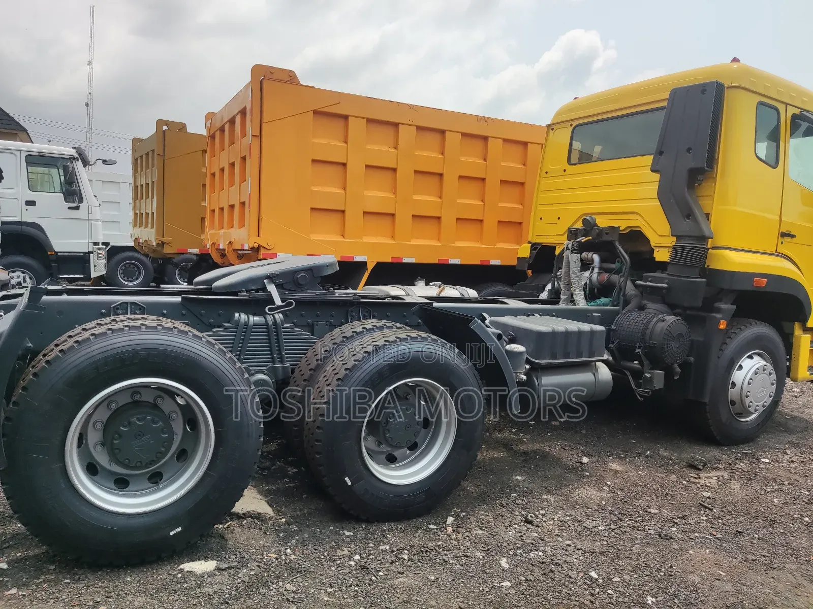 Howo Sinotruk 371 Tractor Head 2019 Yellow