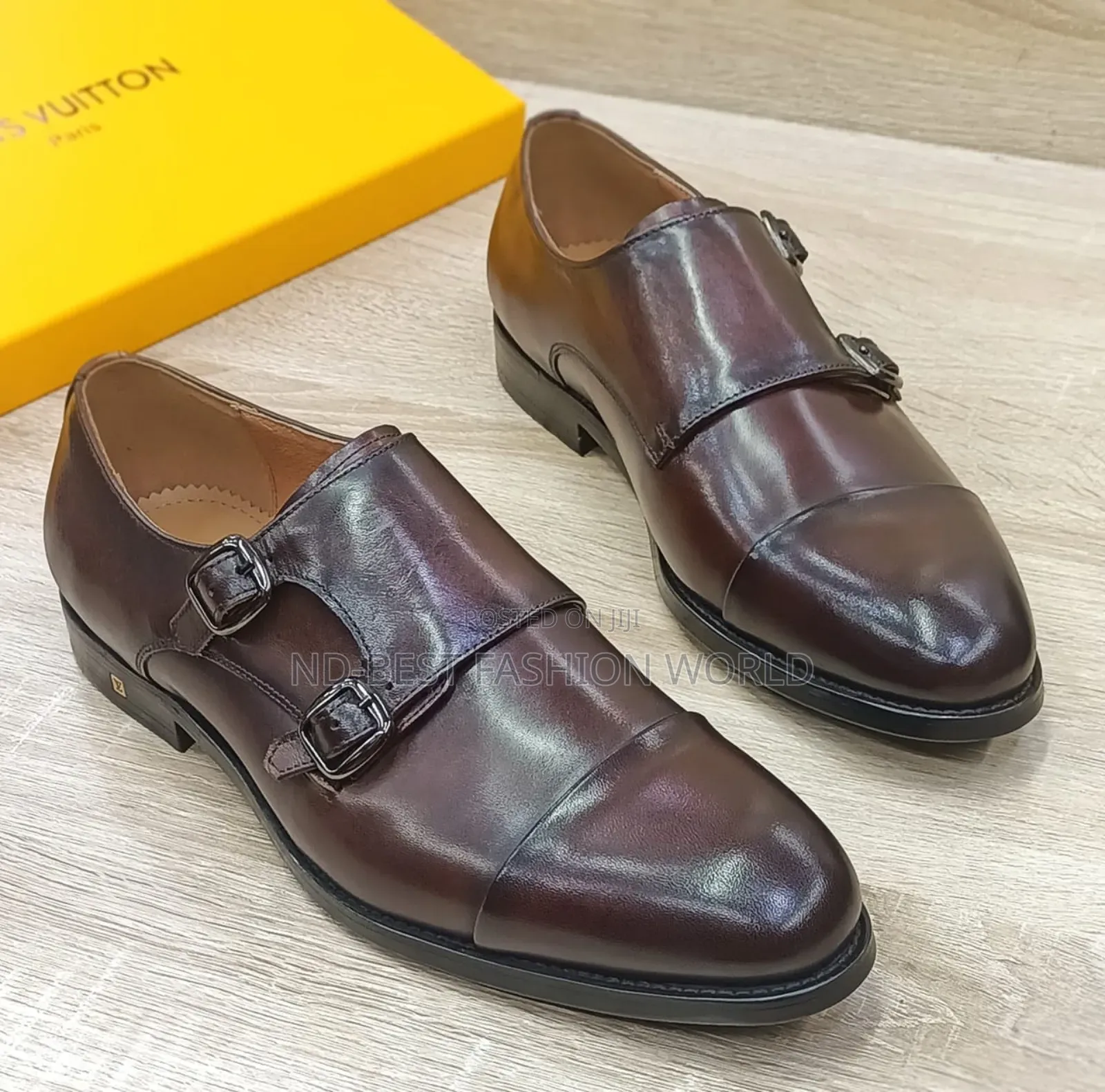 Double Buckle Leather Shoe