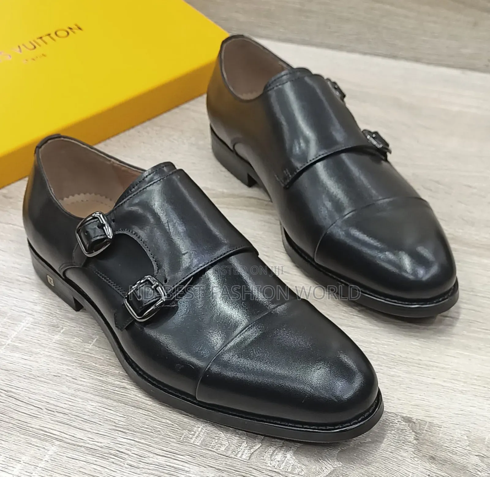 Double Buckle Leather Shoe