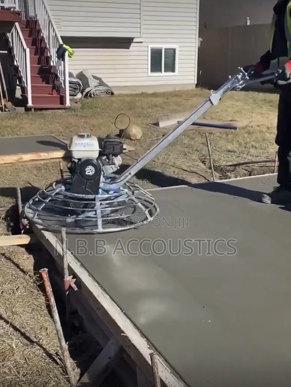 Power Trowel Operator