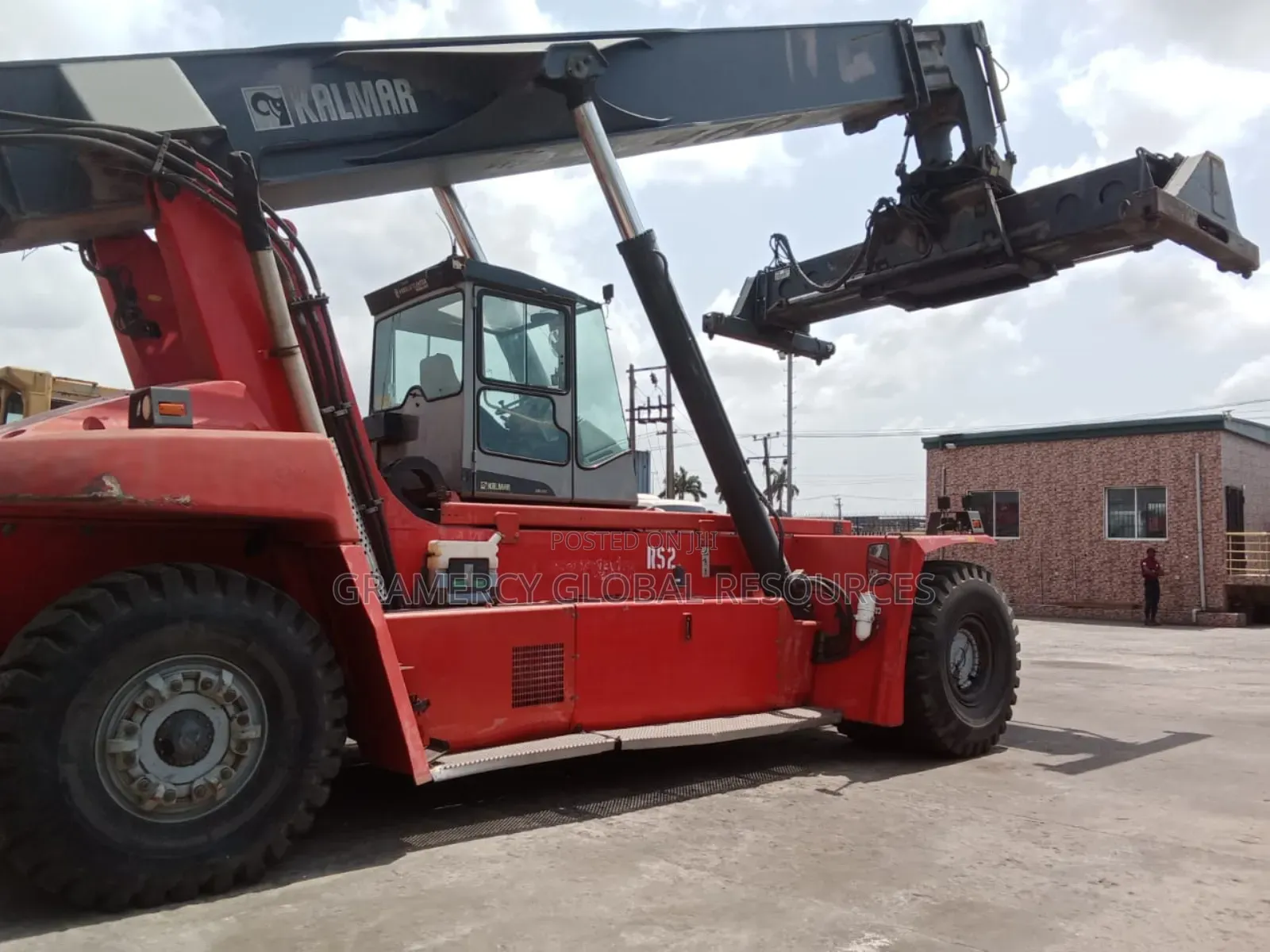Foreign Used 45 Tons Kalmar Container Picker Reach Stacker