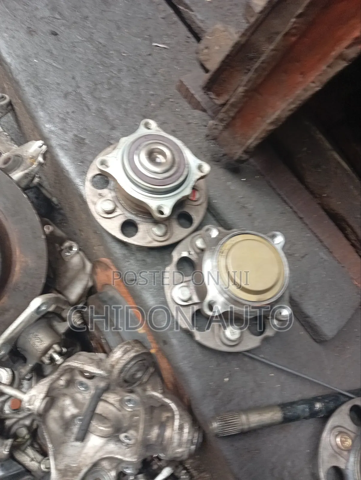 Hub for Honda
