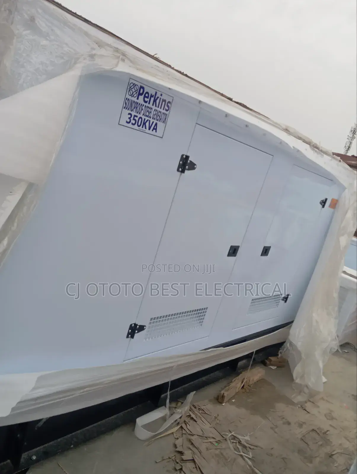 Big Generator Soundproof 350kva Brand New