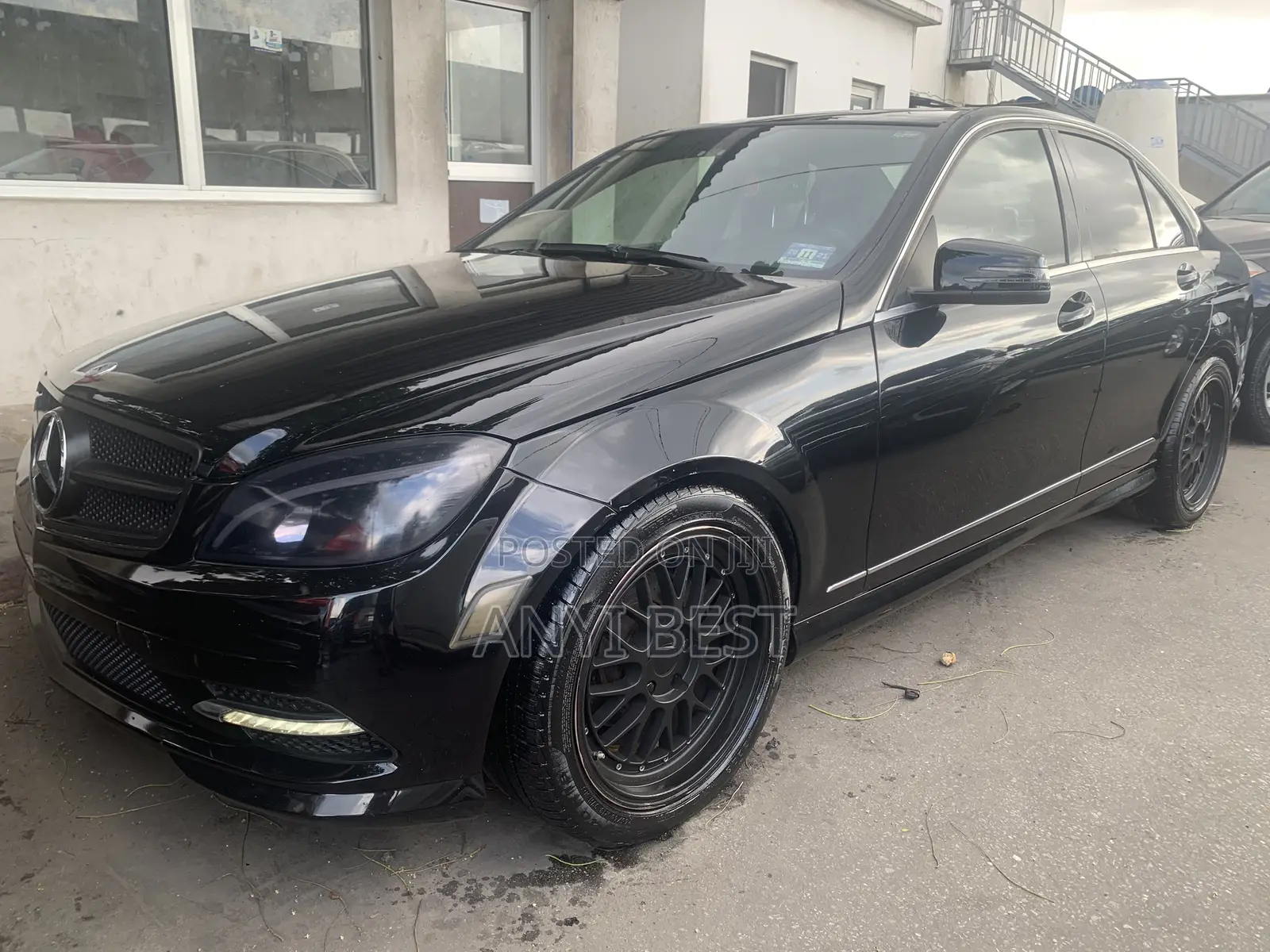 Mercedes-Benz C300 2011 Black