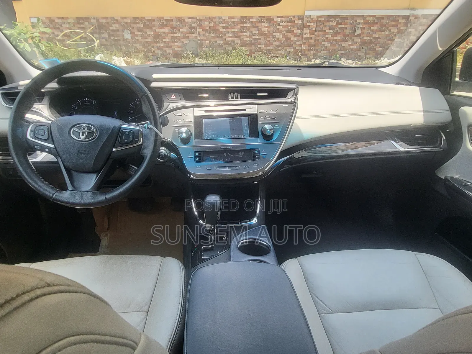 Toyota Avalon 2016 Purple