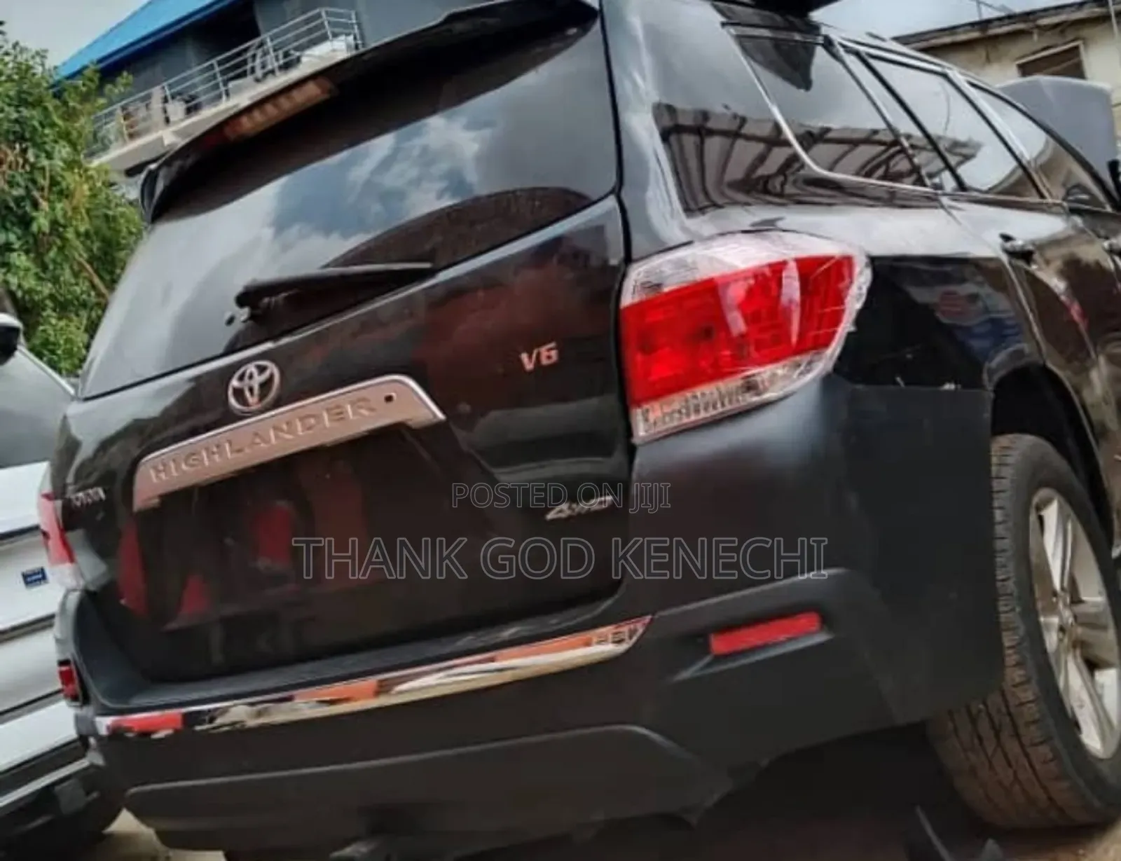 Complete Back Bumper Highlander 2012 Model